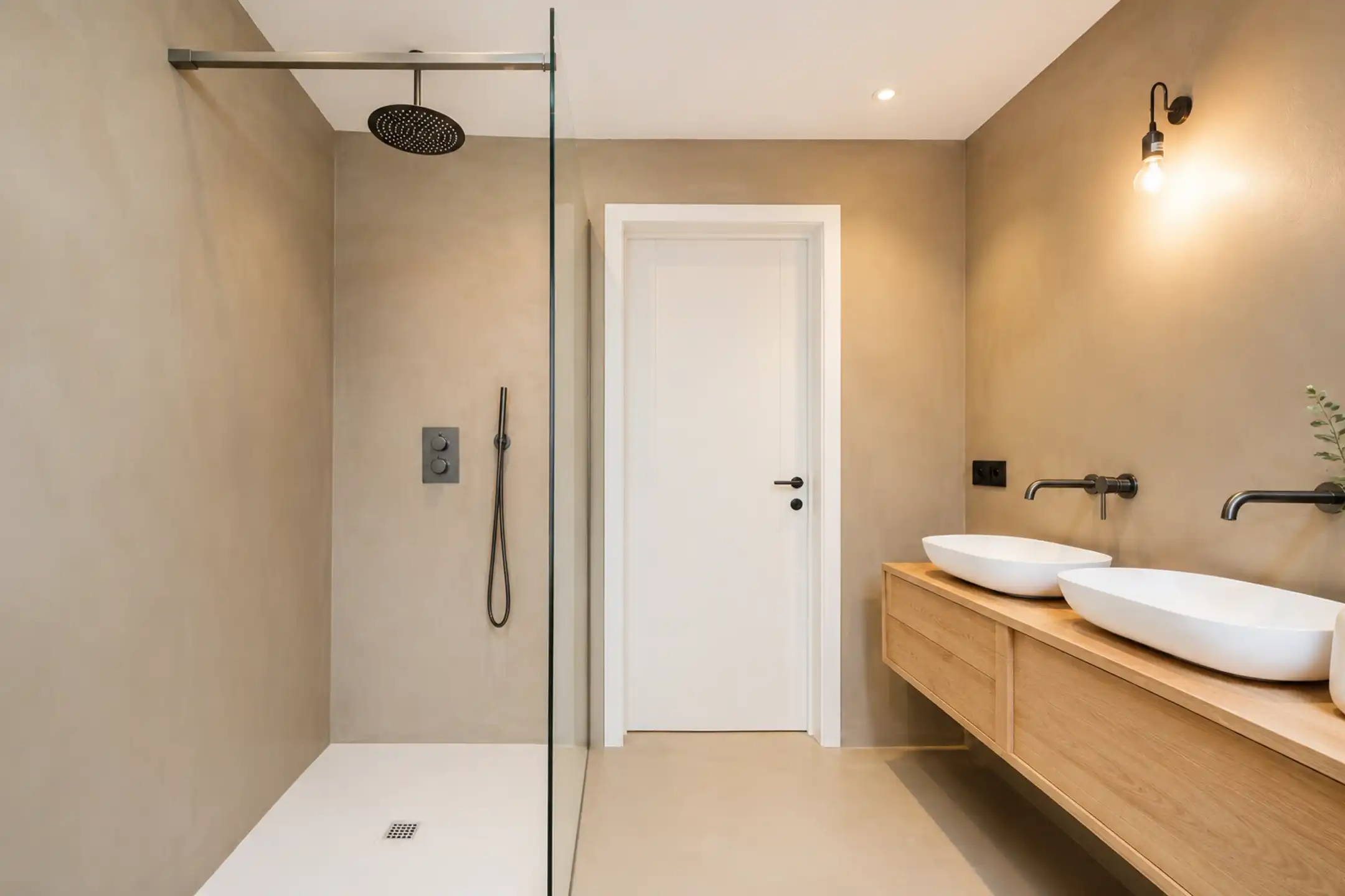 Gerenoveerde woning met 3 slaapkamers en 2 badkamers te Gent foto 15