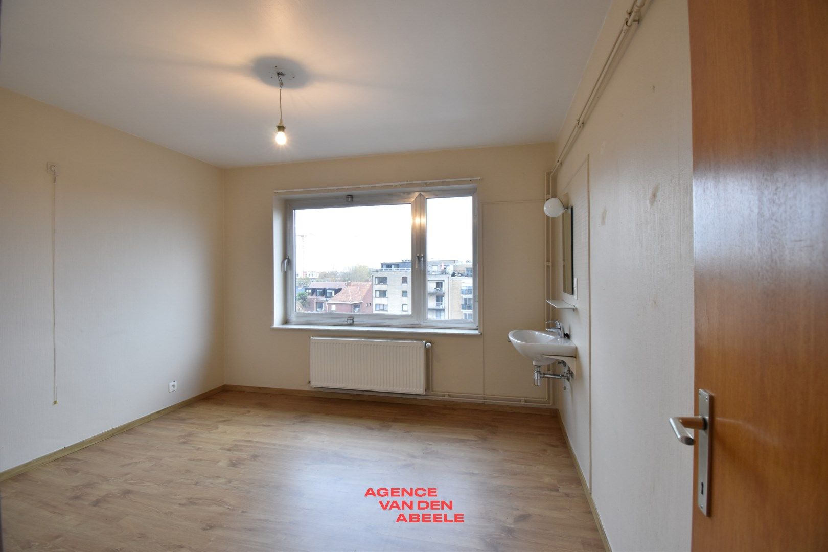 Appartement met 2 slaapkamers en garage te Christus Koning foto 12
