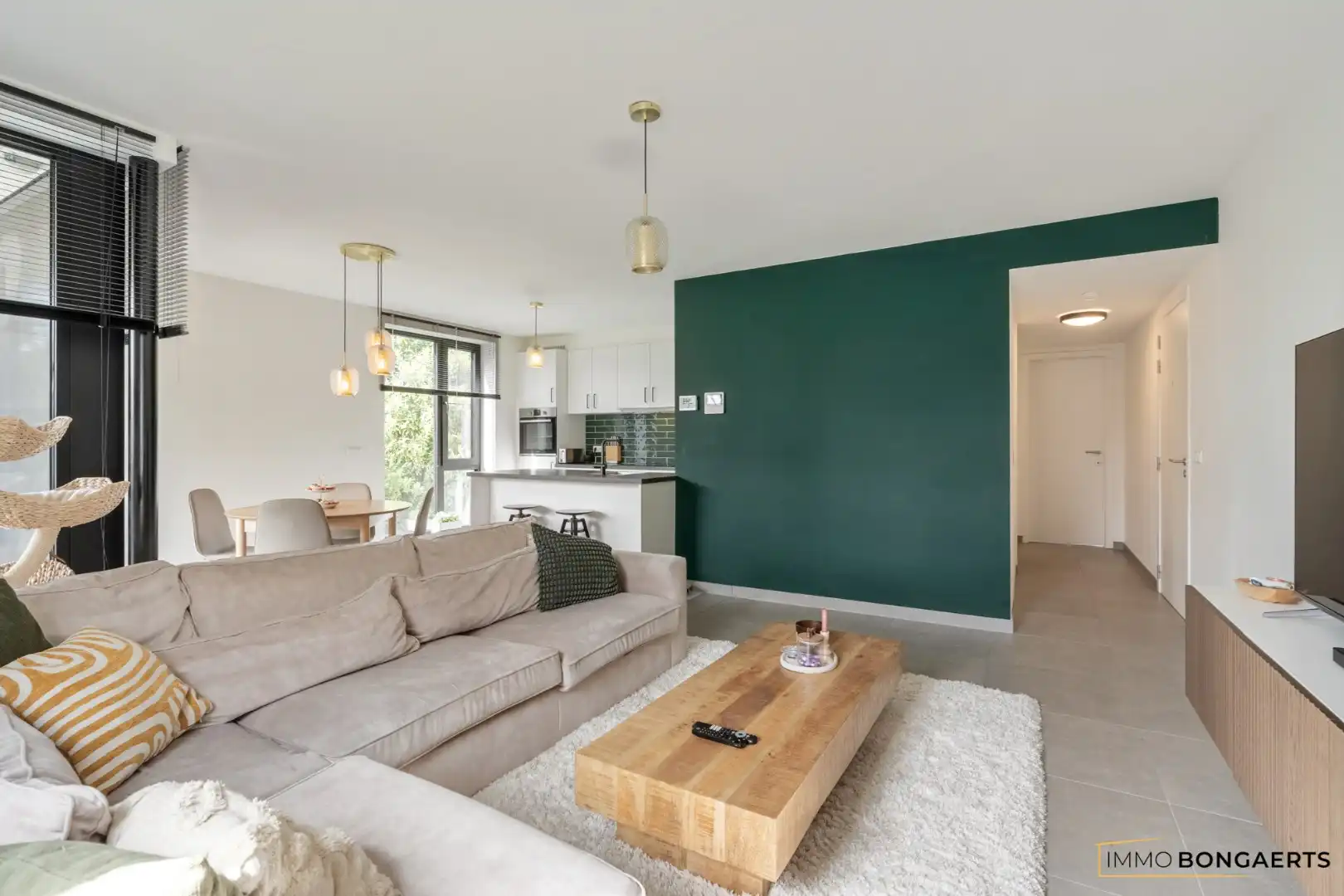 Modern appartement met 2 slaapkamers in Genk foto 3