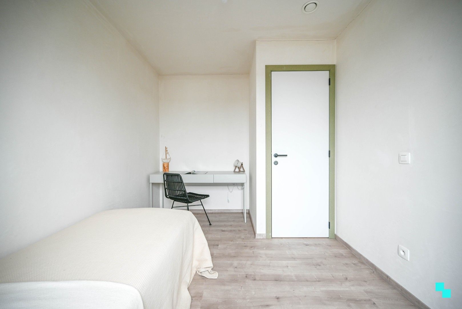 Hedendaagse, energiezuinige nieuwbouwwoning te Waregem foto 20