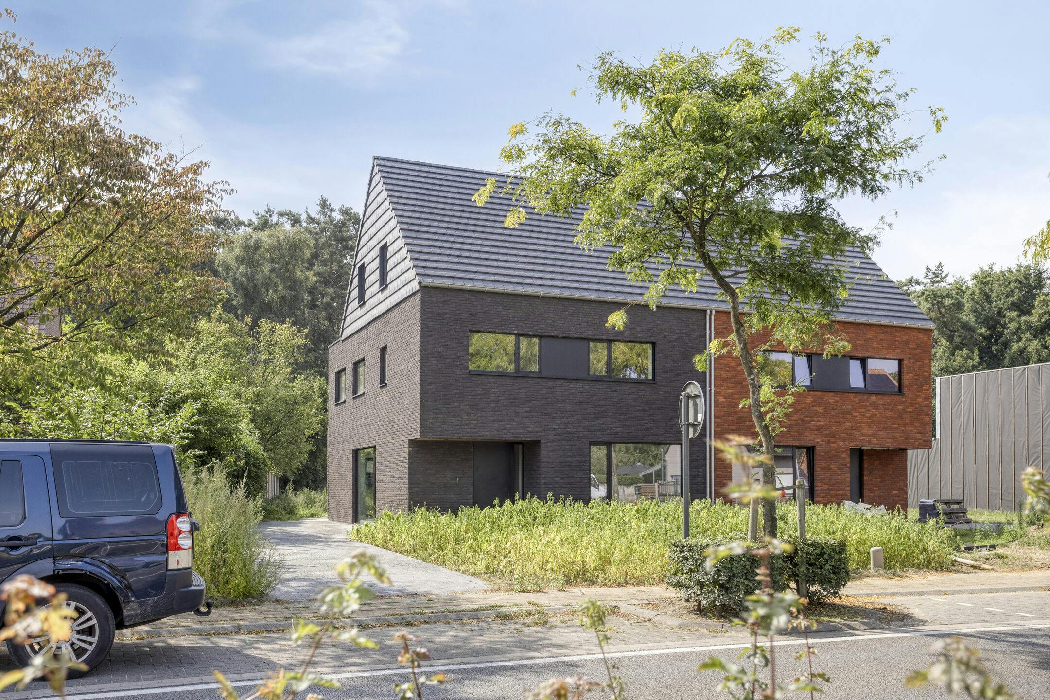 Halfopen-nieuwbouwwoning te koop nabij centrum Lichtaart foto 27