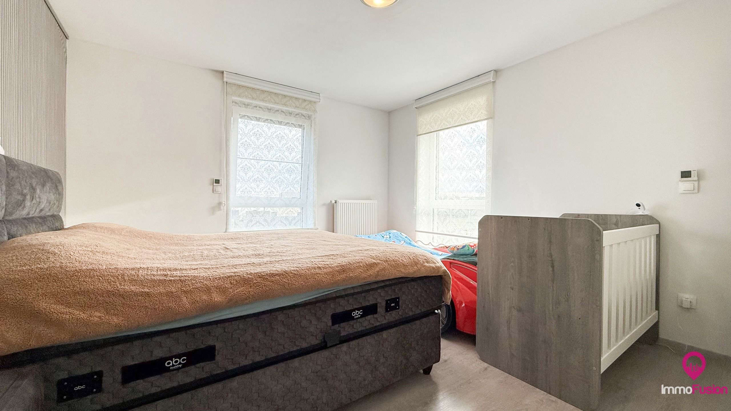 Recente halfopen woning met 2slpk en mooi tuin in Boekt! foto 17