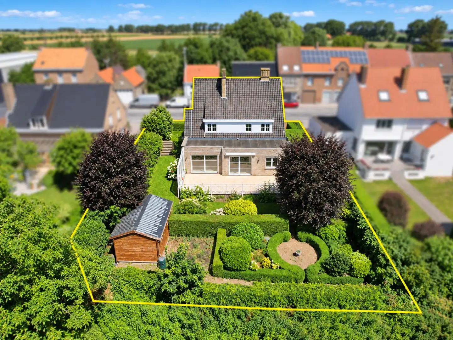 Riante gezinswoning met uniek panoramisch uitzicht en eindeloos potentieel op 644 m². foto 22