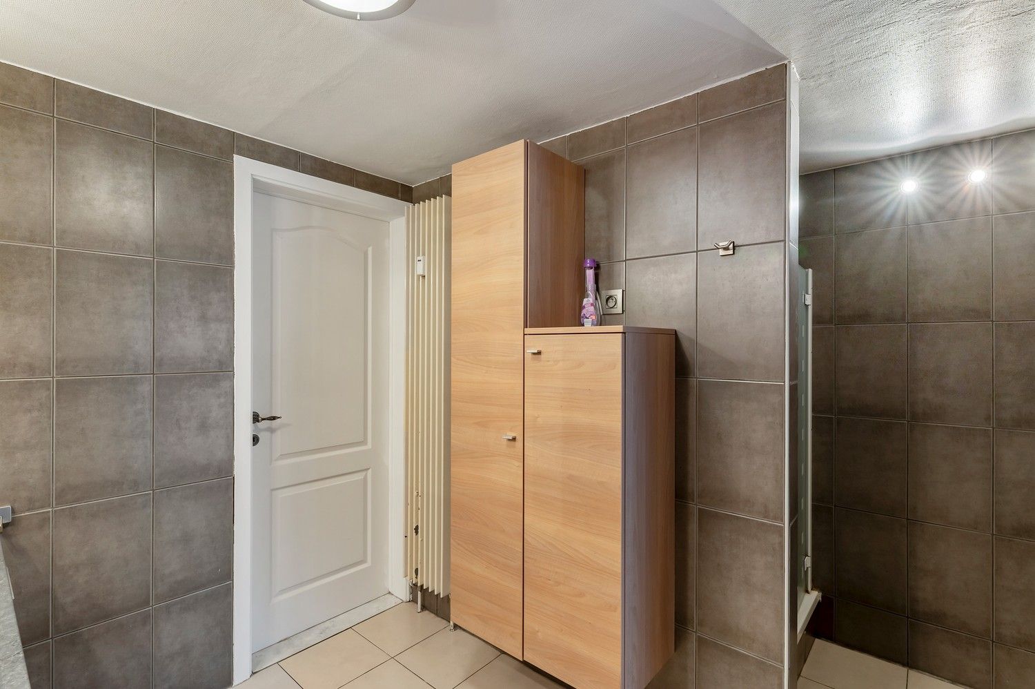 INSTAPKLAAR APP. I 2 SLPK I GARAGE foto 8