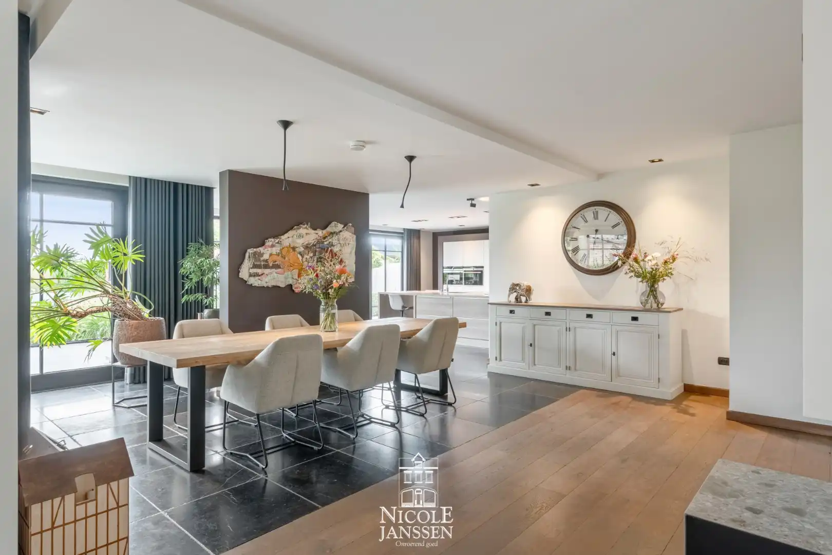 Luxueus afgewerkt landhuis met vier slaapkamers en gezellige tuin  foto 9