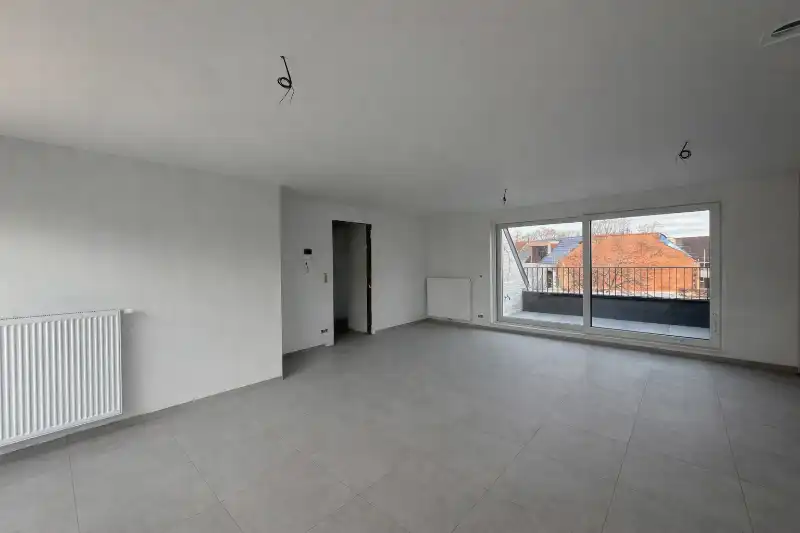 Appartement op het tweede verdiep met ruim terras voor- en achteraan. foto 5