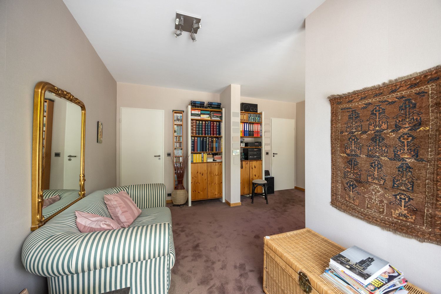 Energiezuinig (EPC B) hoekappartement met uitzonderlijke lichtinval en riant terras te Berchem foto 19