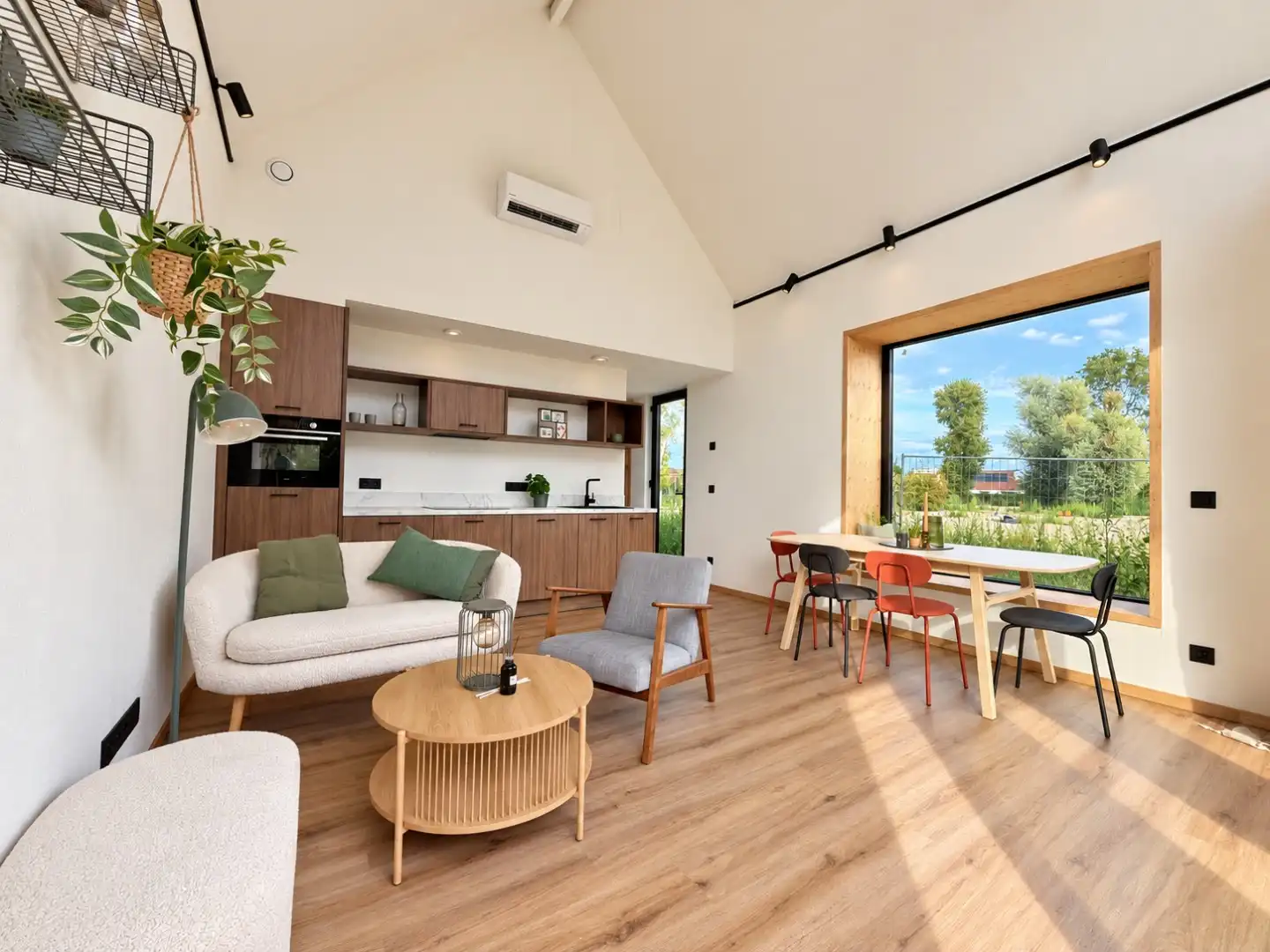 Opzoek naar een 2e verblijf of investering vlak bij natuurgebied De Doornpanne in vakantiepark Cabin Aan zee? foto 3