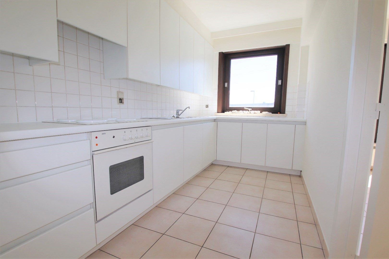 APPARTEMENT MET 2 SLAAPKAMERS IN HARTJE KORTRIJK foto 4