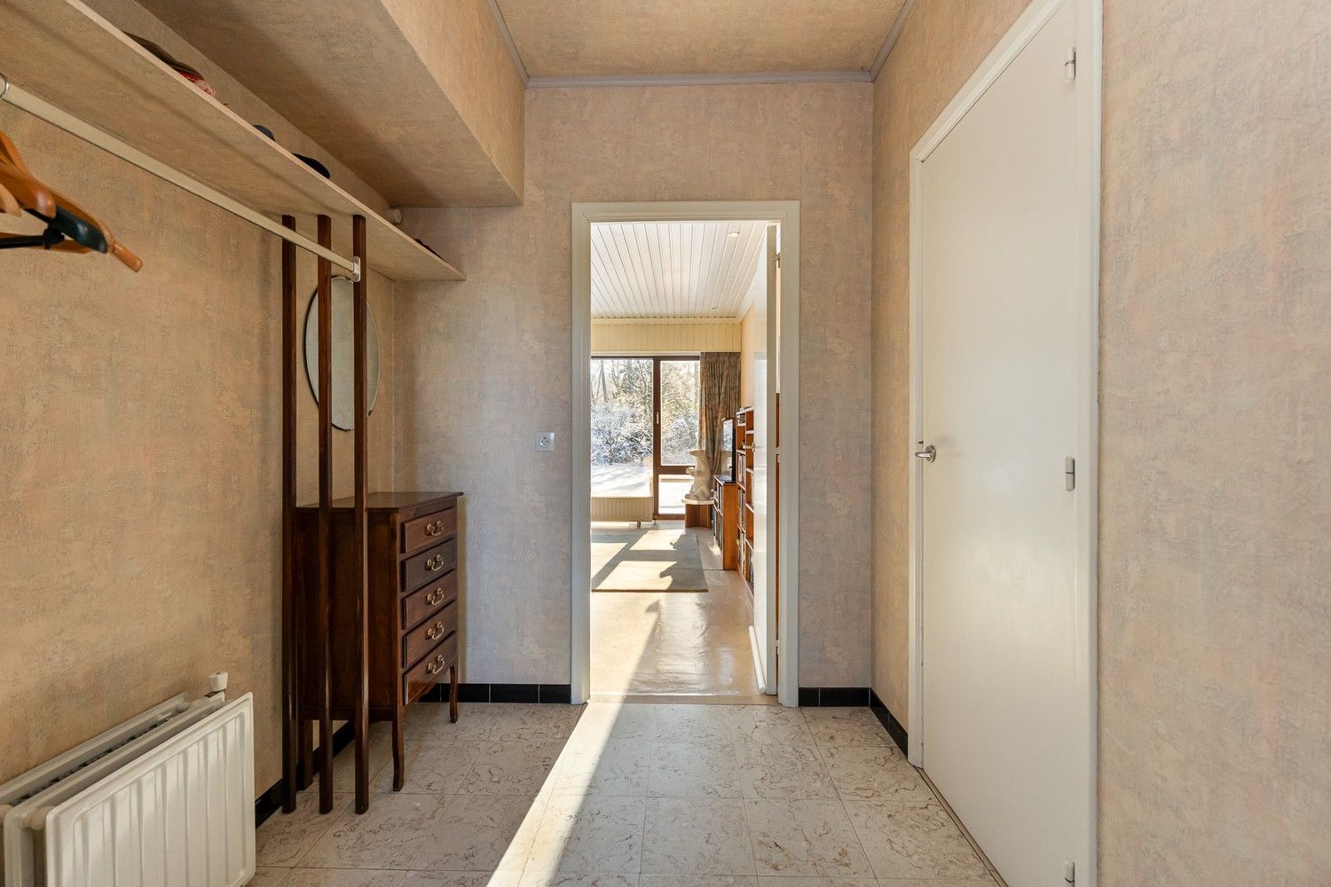 Te renoveren vrijstaande woning op zuid georiënteerd perceel te  ’s-Gravenwezel, wijk Zonnebos foto 5