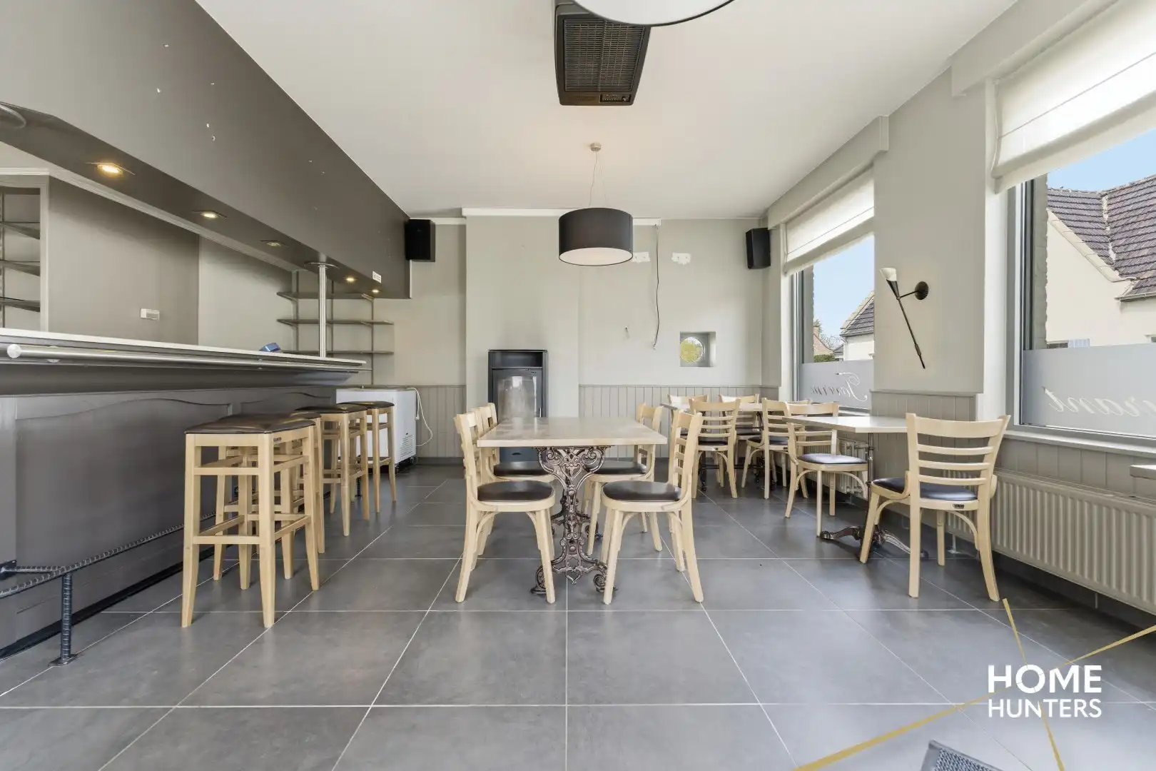Unieke horecakans met enorme visibiliteit en potentieel – De Tommies, Dikkebusseweg 341 foto 5