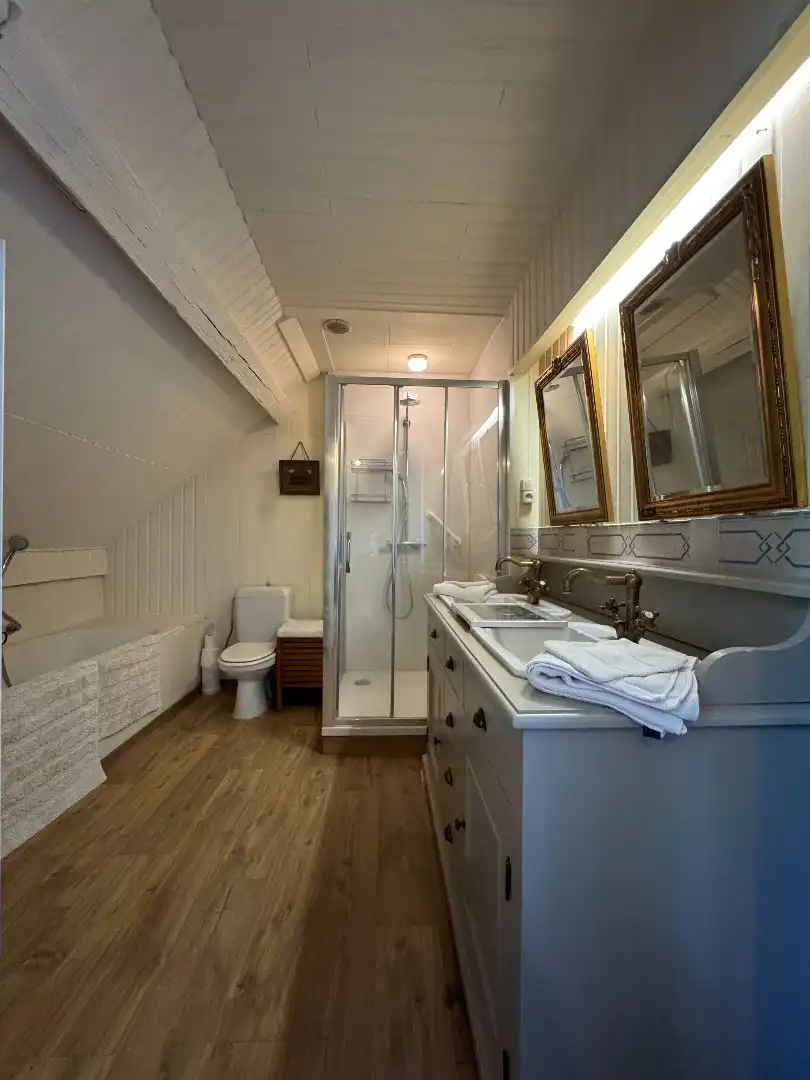 Een uitermate charmerijk pand gesitueerd op een unieke locatie foto 14