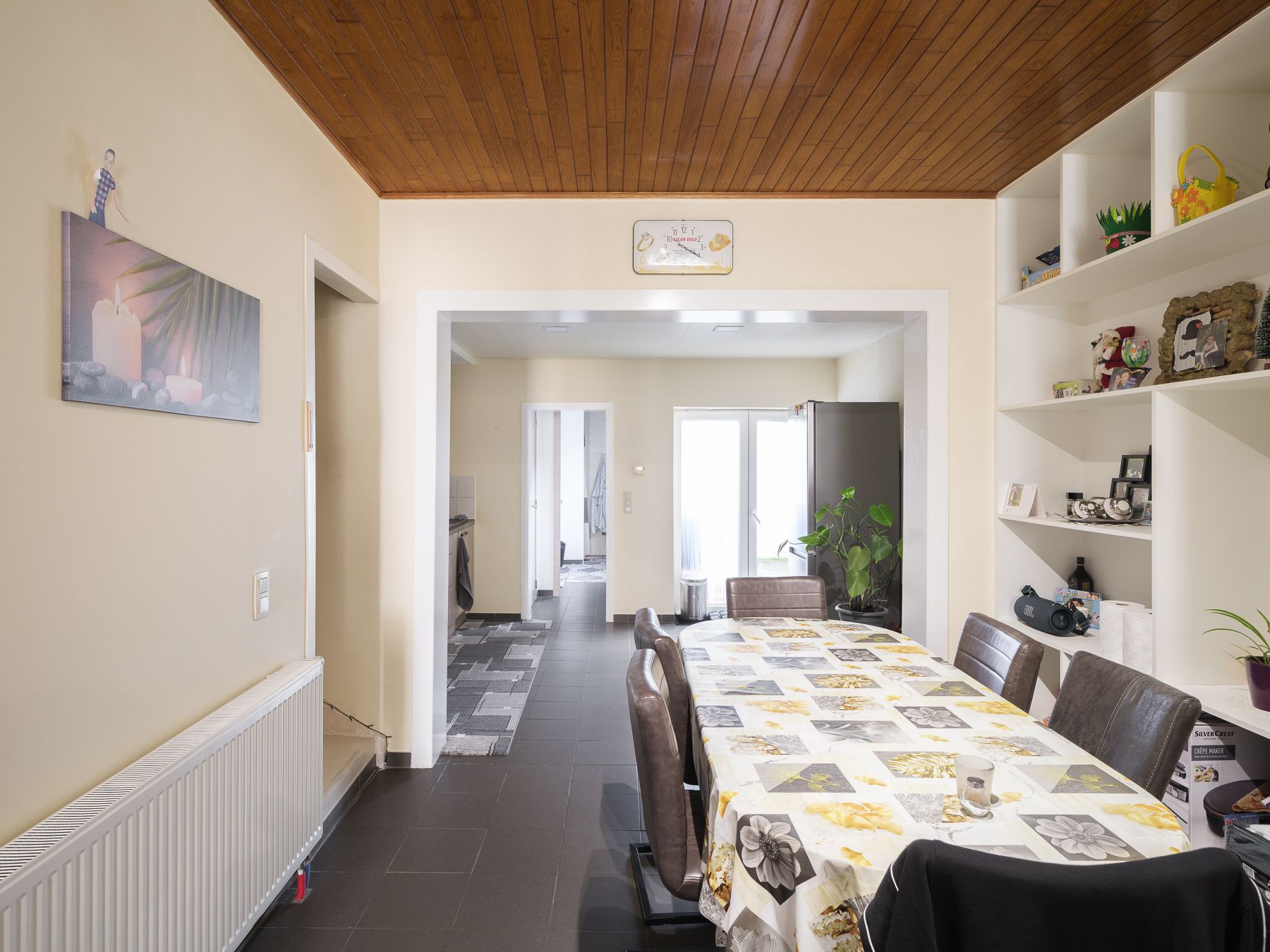 Instapklare woning met zonnig terras nabij het Keizerpark foto 3