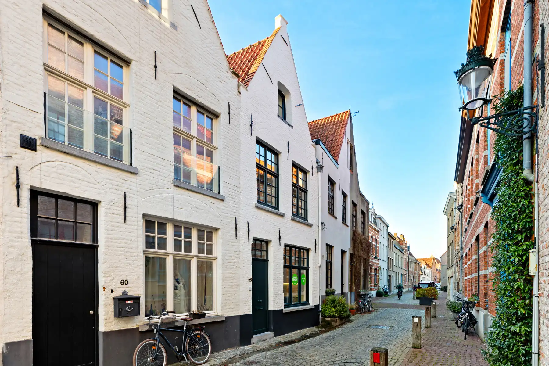High-end  gerenoveerd met label A in hartje Brugge foto 2
