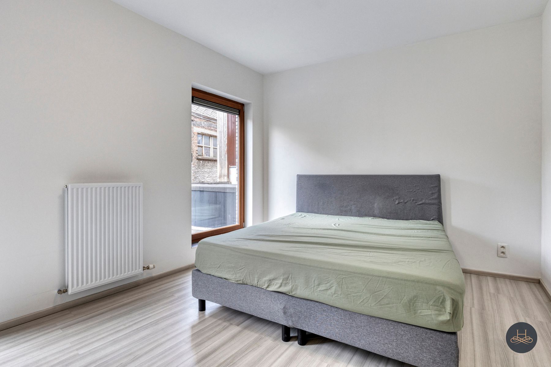 Ruime vernieuwde woning in hartje Mechelen foto 14