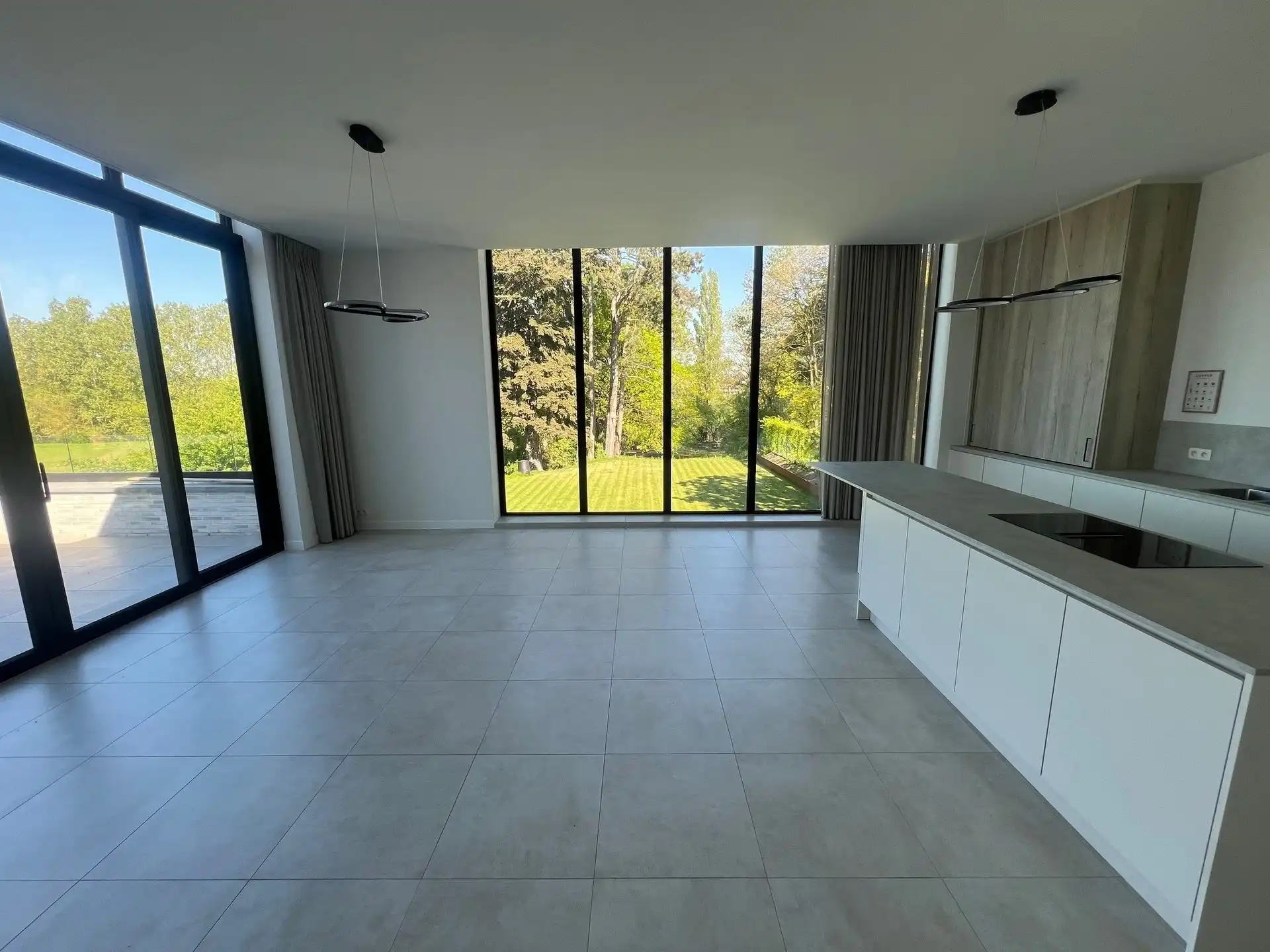 UNIEKE NIEUWBOUWVILLA OP EEN TOPLOCATIE foto 5
