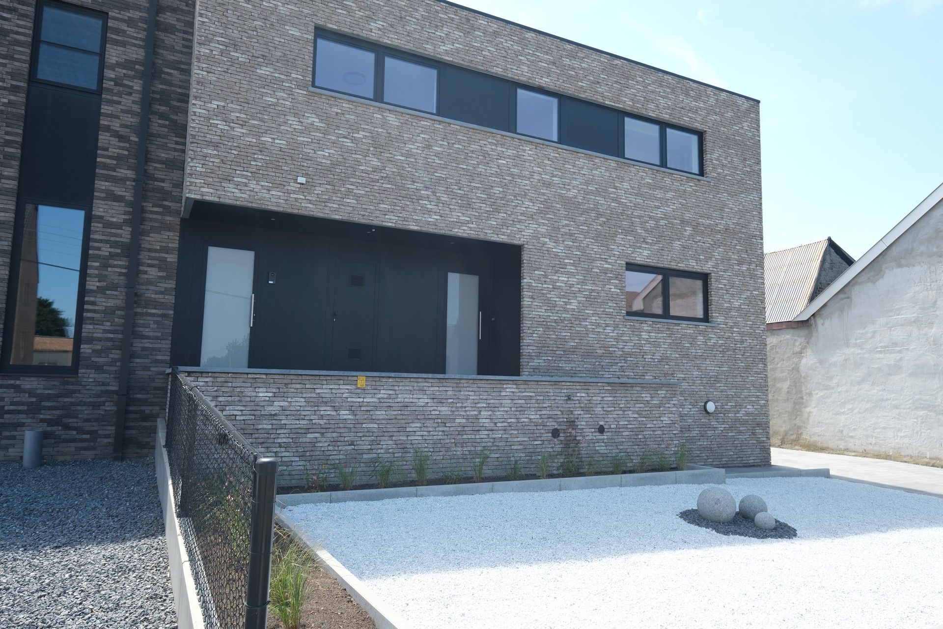 Nieuwbouw appartement op de eerste verdieping met luxueuze afwerking in Riemst. foto 5