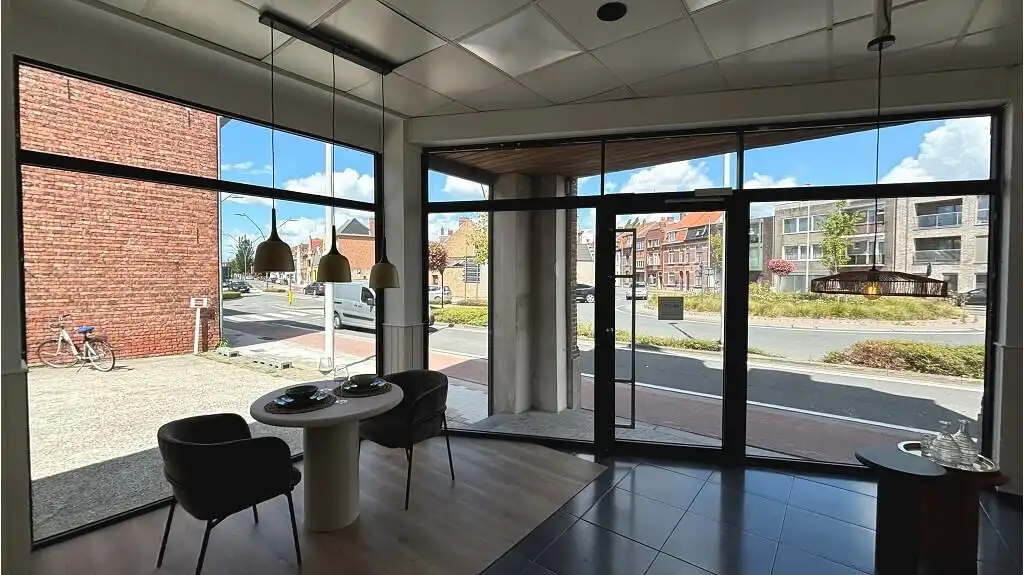 Handelspand te huur in Sint-Pieters Brugge foto 2