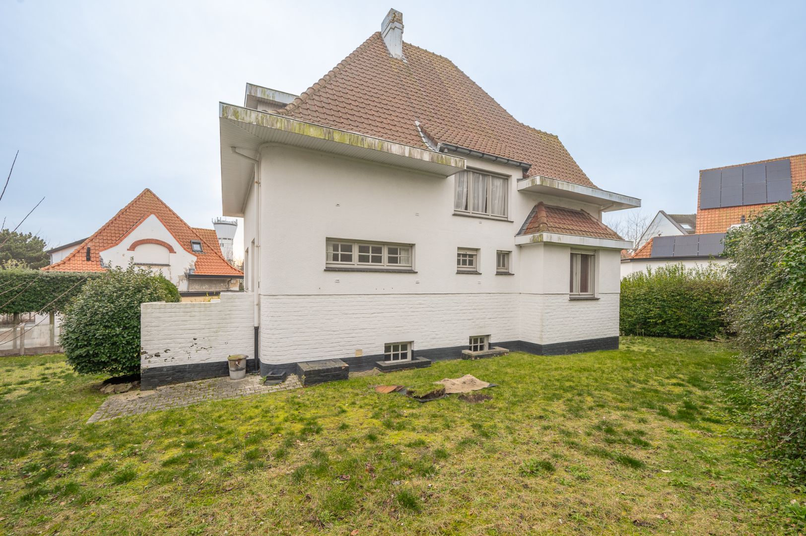 Charmante alleenstaande te renoveren villa vlakbij het strand van Duinbergen foto 7