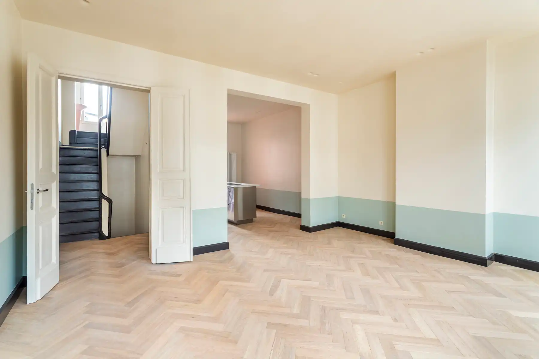 Gerenoveerd duplexappartement nabij het Zuid foto 4