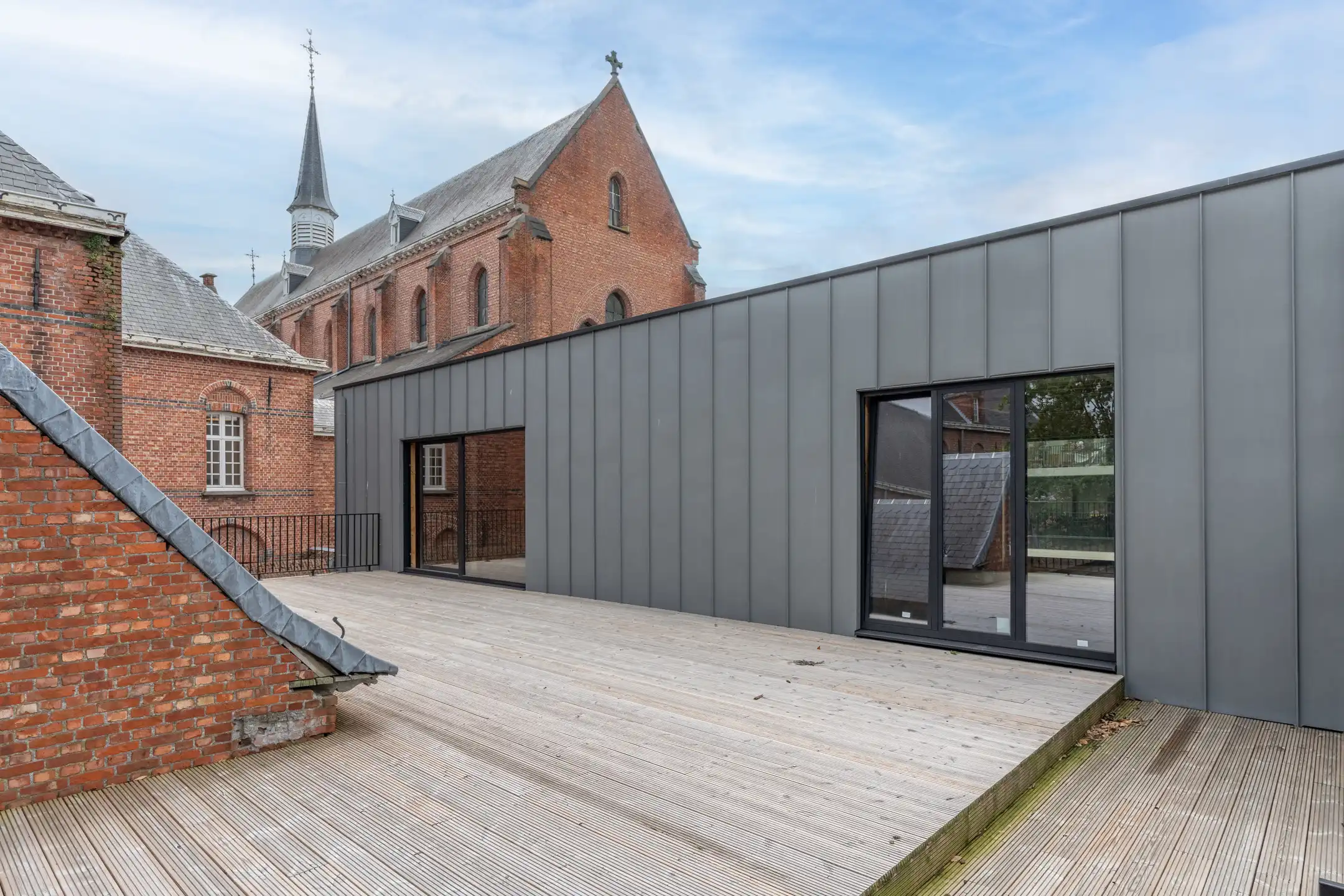 Knappe en lichte loft op de eerste verd. met 2 gr. terrassen foto 29