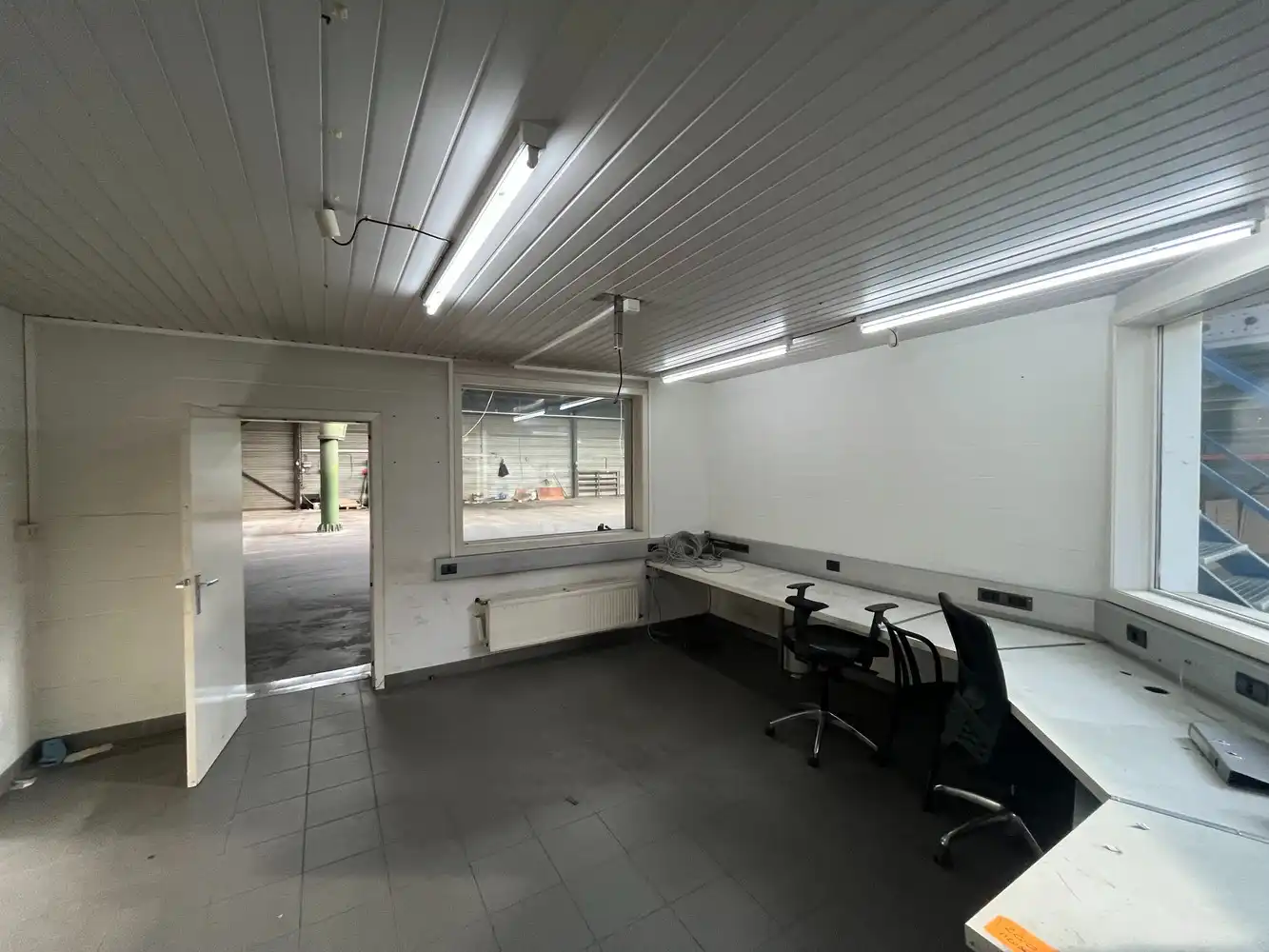 2.294m² Bedrijfsgebouw foto 33