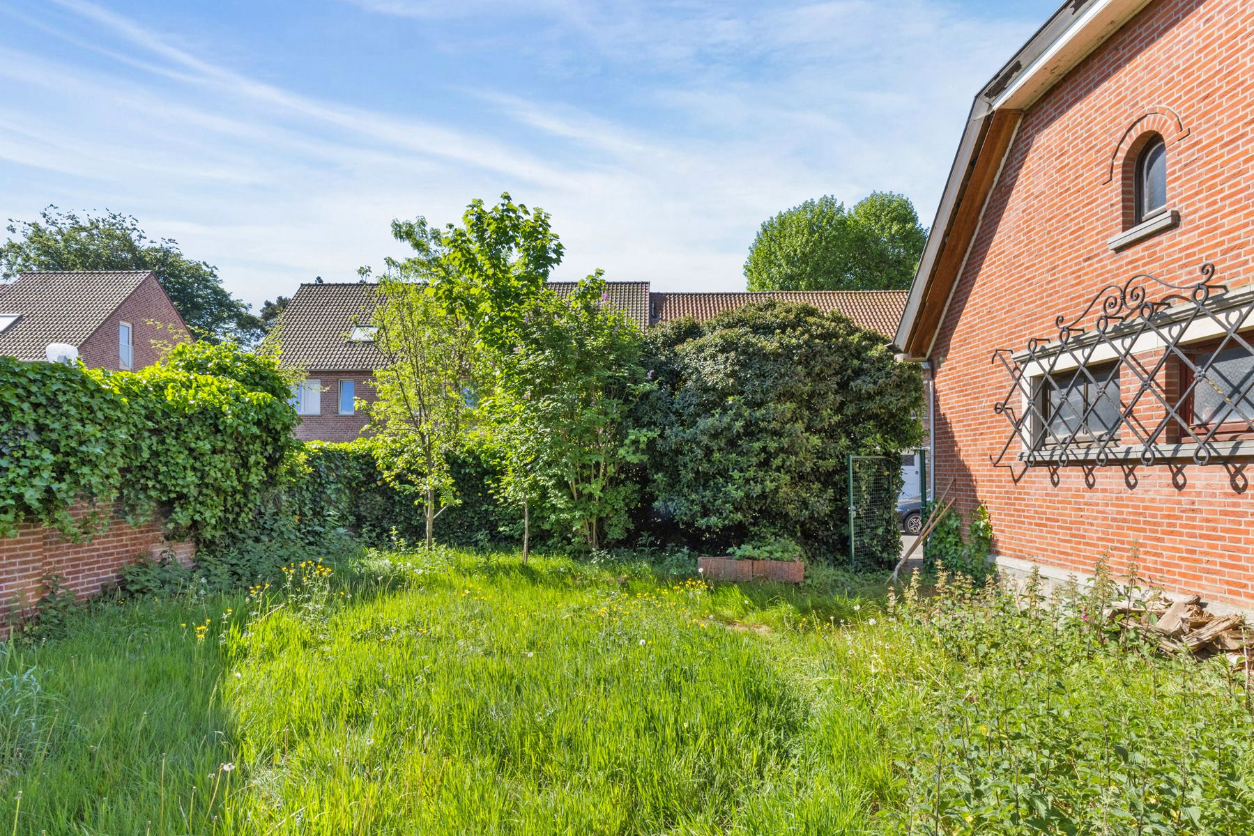 Zeer ruime te renoveren burgerwoning in Brugge! foto 16