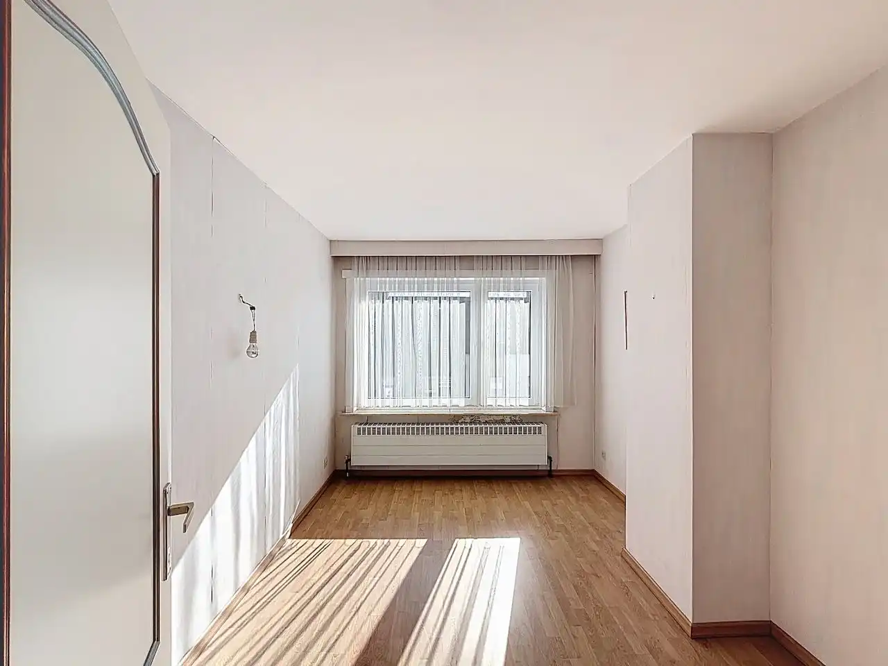 Bel-étage woning met drie slaapkamers en twee garages in het centrum van Heist-Aan-Zee foto 20