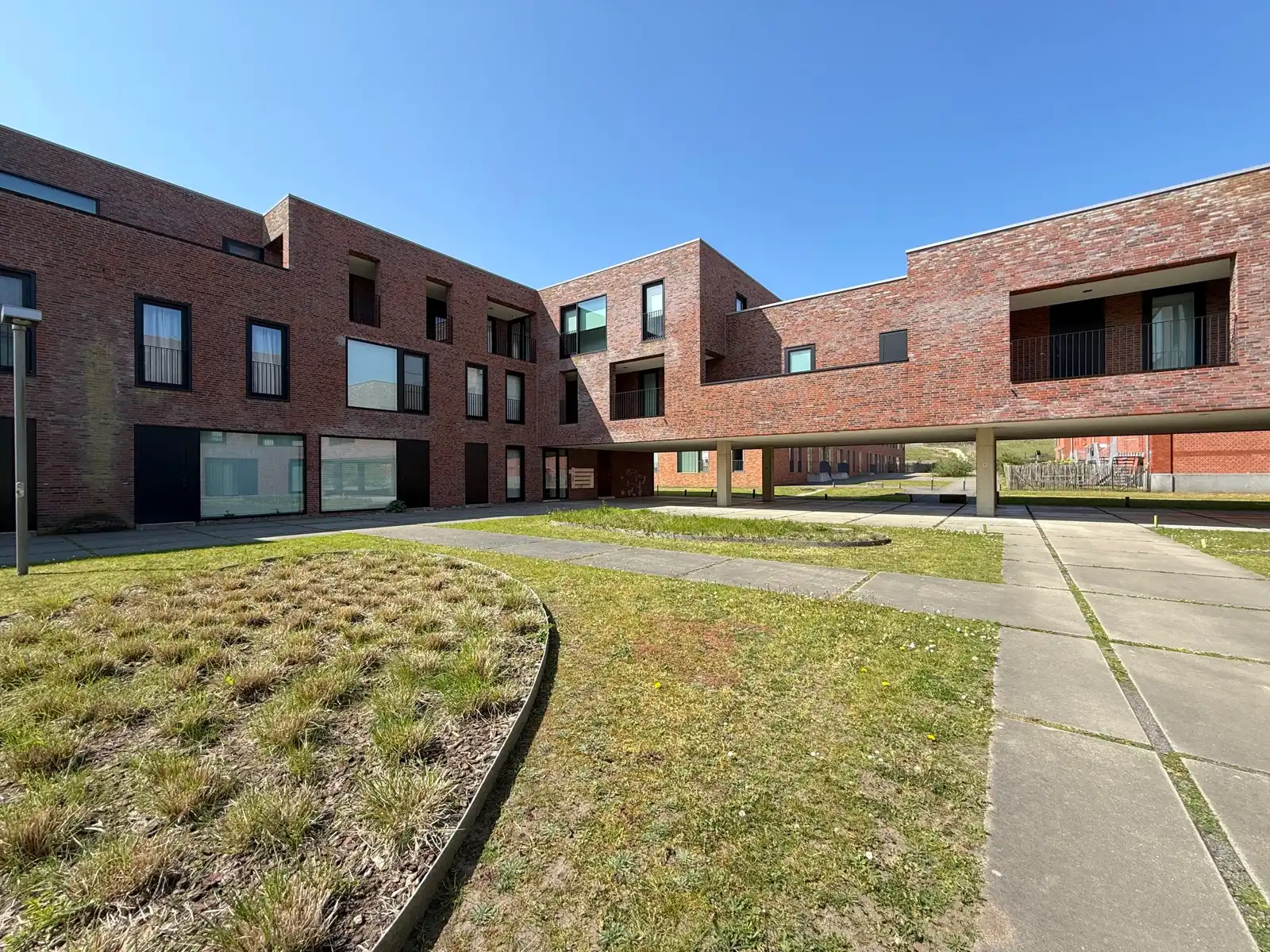 Tuinappartement met 2 slaapkamers nabij de zee en het strand foto 21