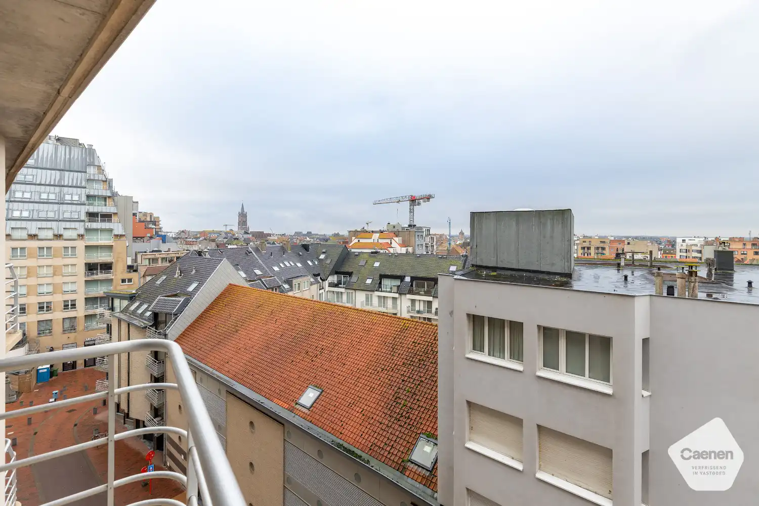 Centraal gelegen studio met zongericht terras met zicht op de jachthaven foto 13