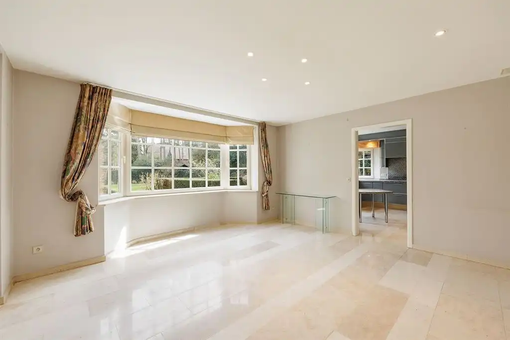 Mooie villa in de doodlopende straat in wijk "Zonnebos" foto 6