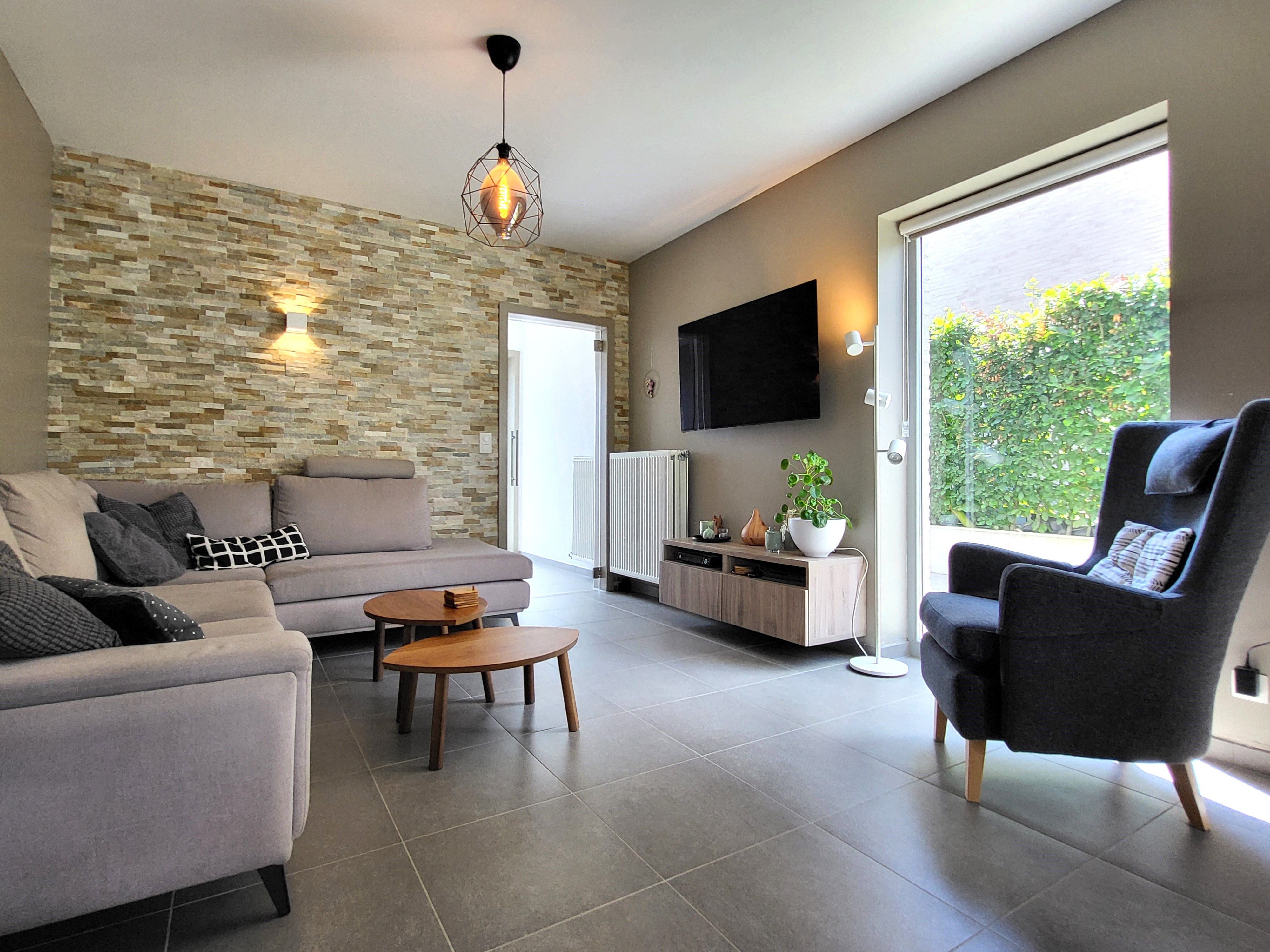 Prachtige nieuwbouwwoning van 2016 hob op 279m² hartje Vlaamse Ardennen met zonnepanelen.  Aanrader!! foto 16