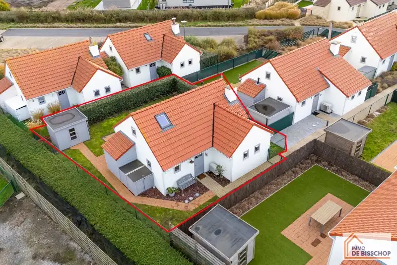 Prachtige vakantiewoning met 3 slaapkamers op wandelafstand van zee foto 2