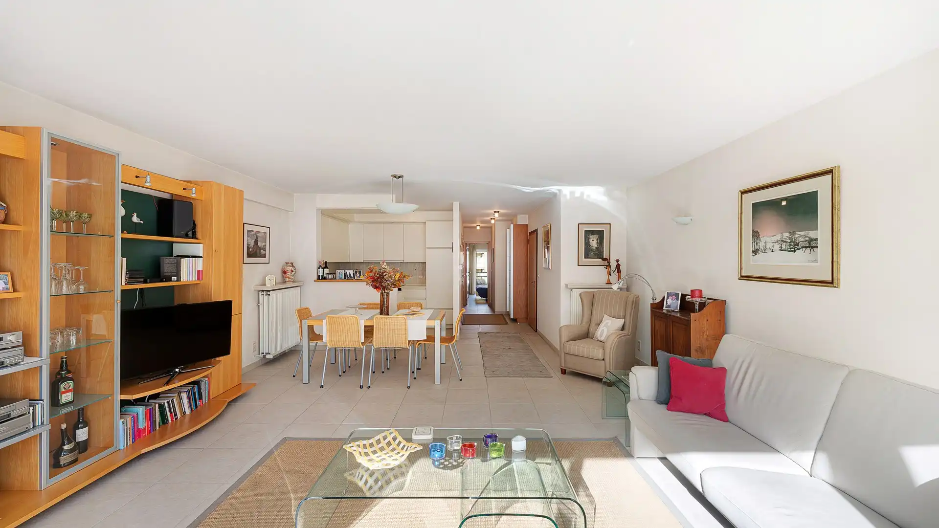 Groot twee slaapkamer appartement vlakbij het strand van Knokke foto 10