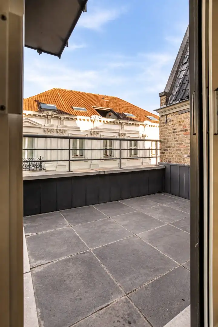 Exclusief penthouse met subliem zicht op de torens van Brugge foto 10