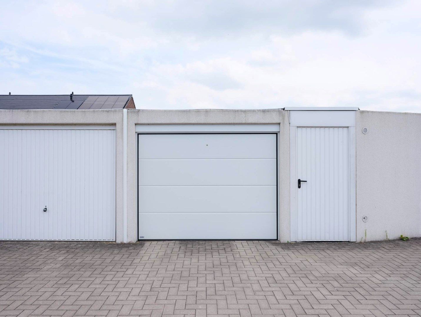 Charmante halfopen woning met potentieel in het hart van Zwankendamme foto 15