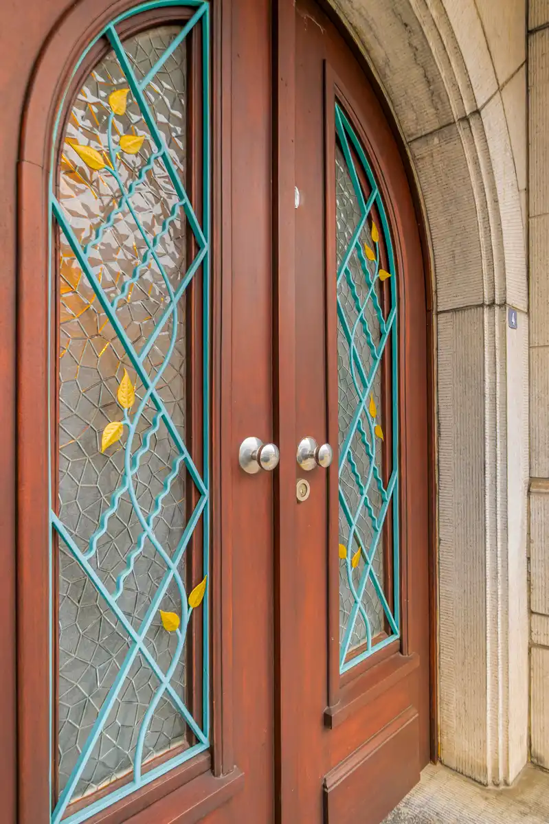 Imposante herenwoning + commerciële ruimte hartje Overmere foto 13