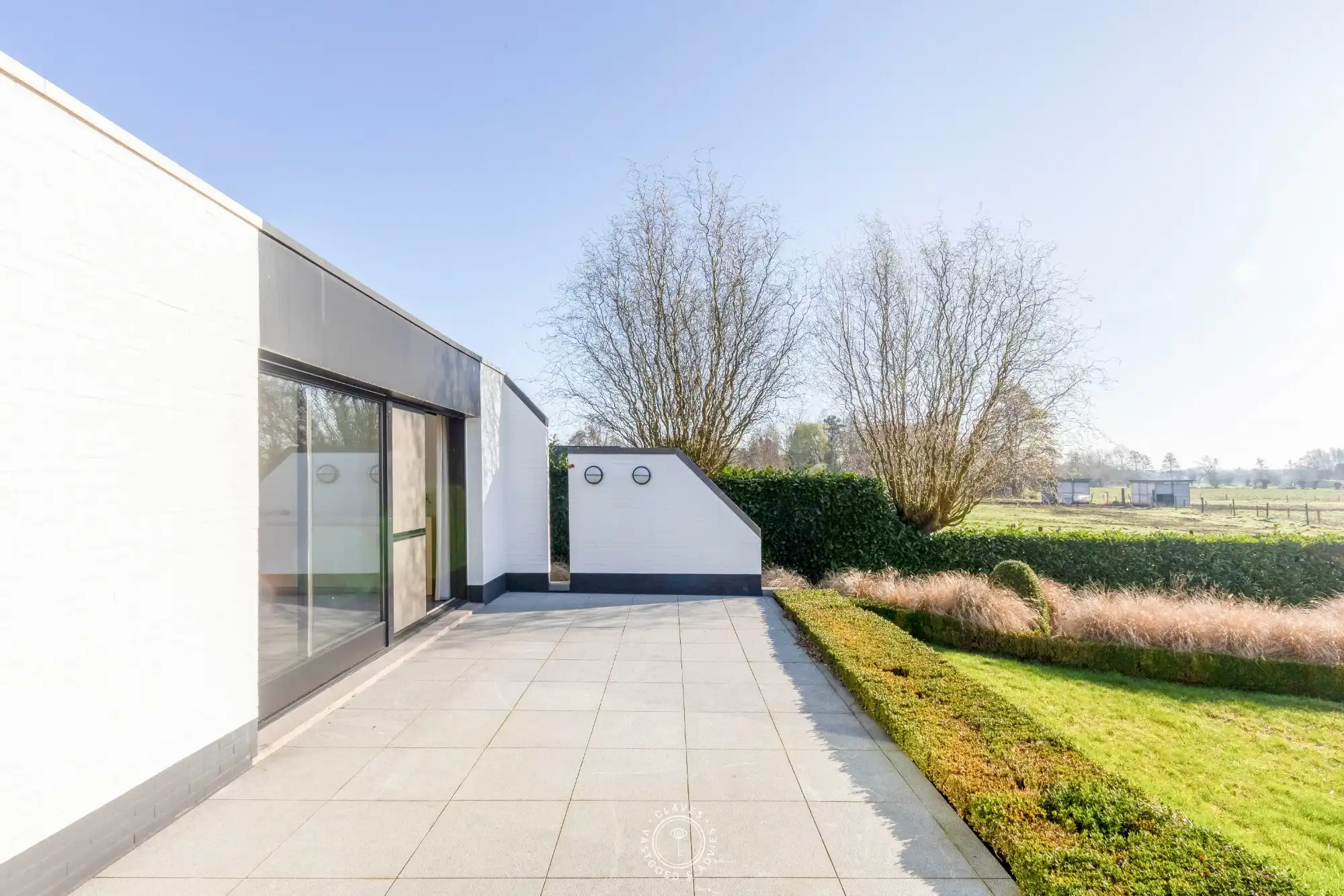 Een unieke combinatie van wonen, werken en genieten in Waasmunster foto 3