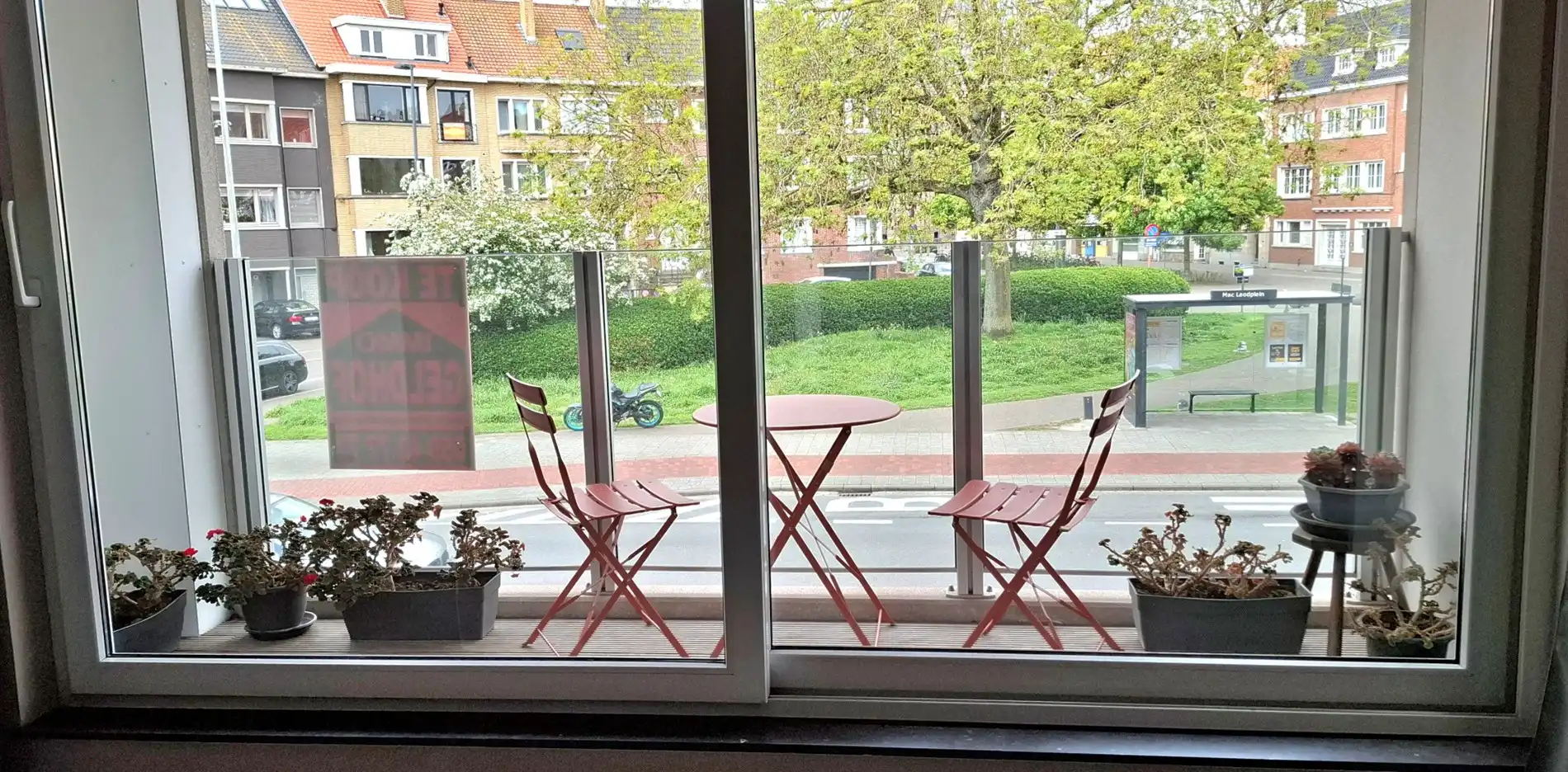 Instapklaar appartement  foto {{pictureIndex}}