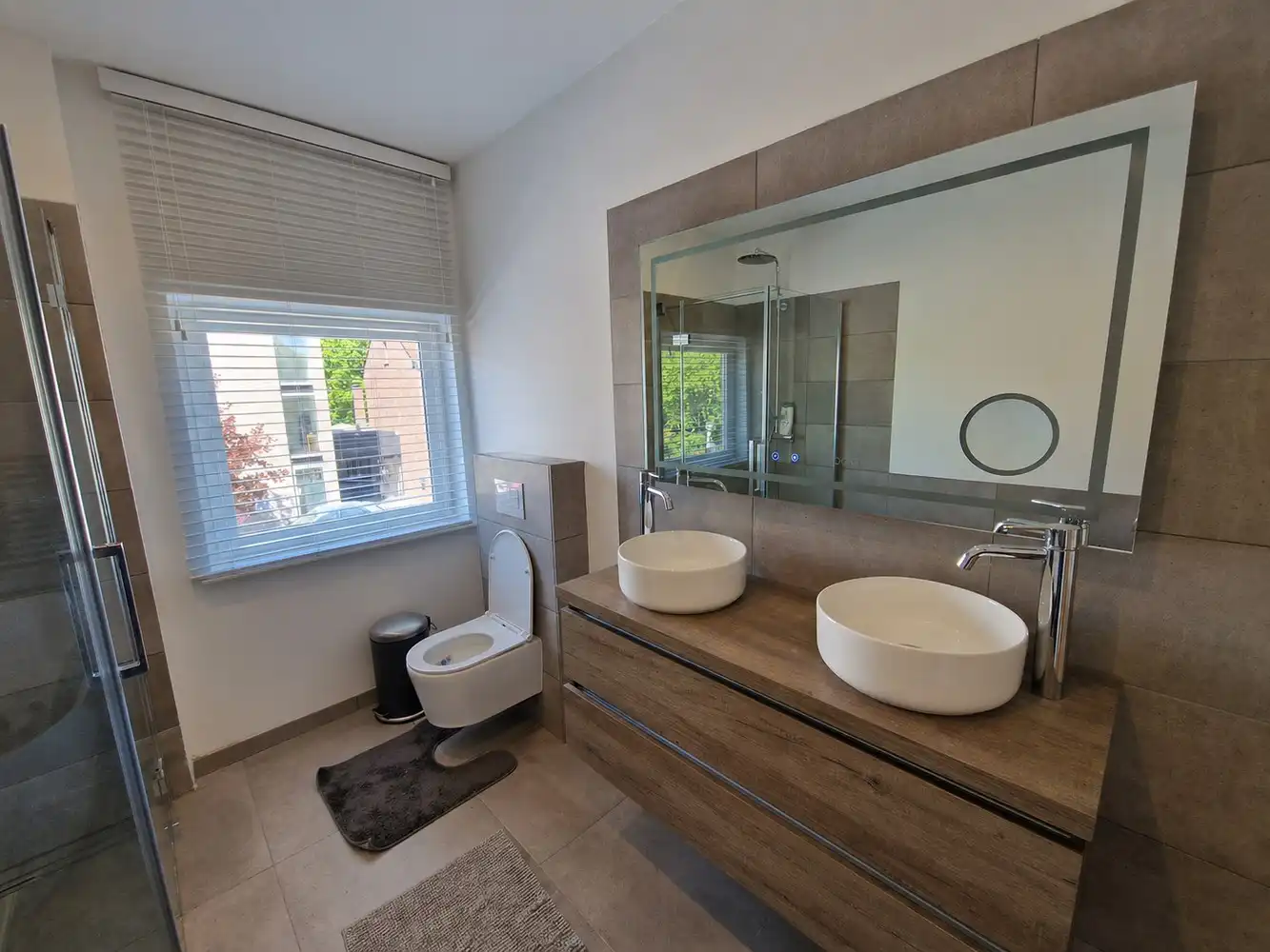 Charmante huurwoning in centrum Lanaken foto 16