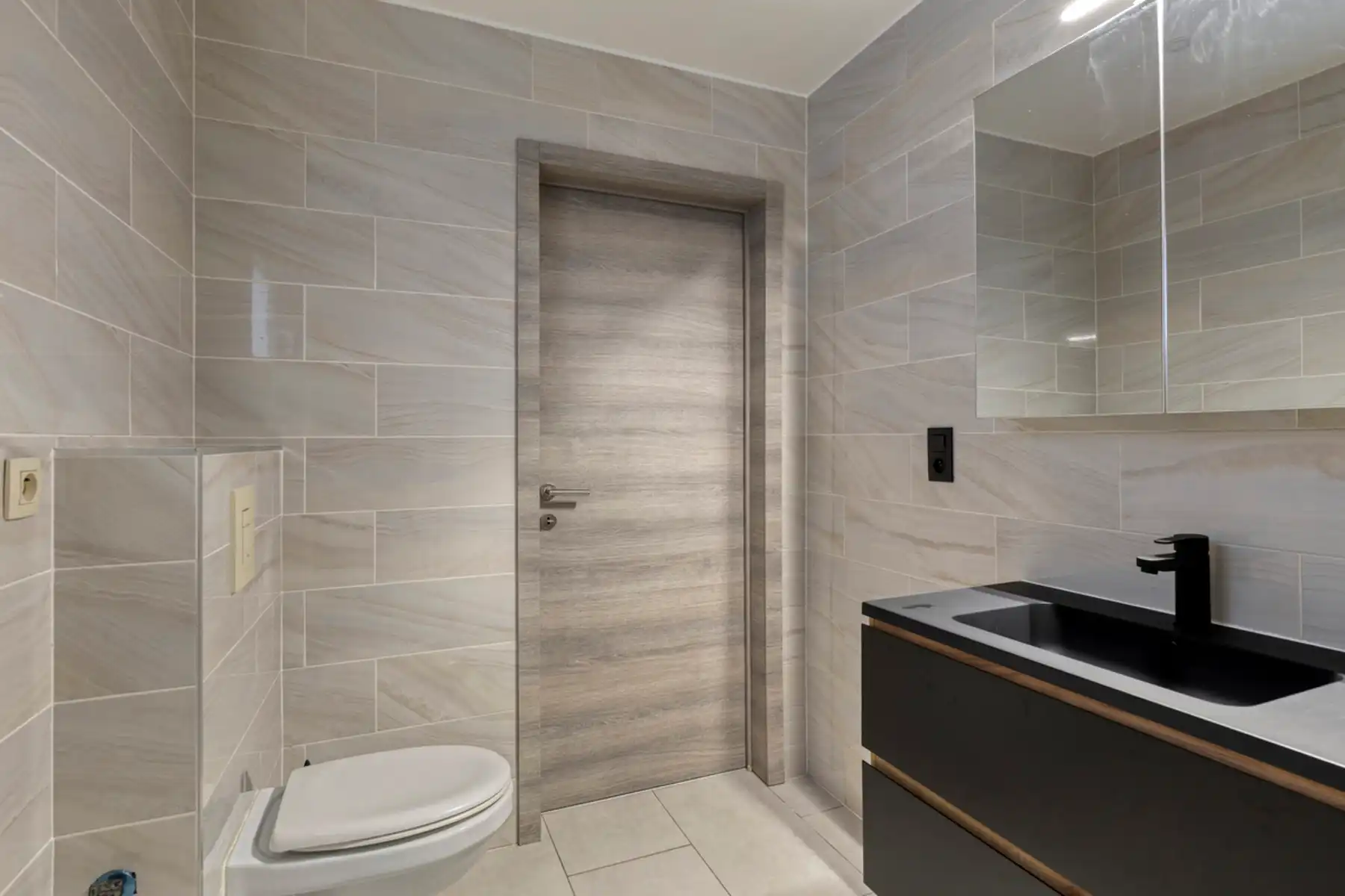 Charmante stadswoning op toplocatie nabij station & fietsostrade foto 8