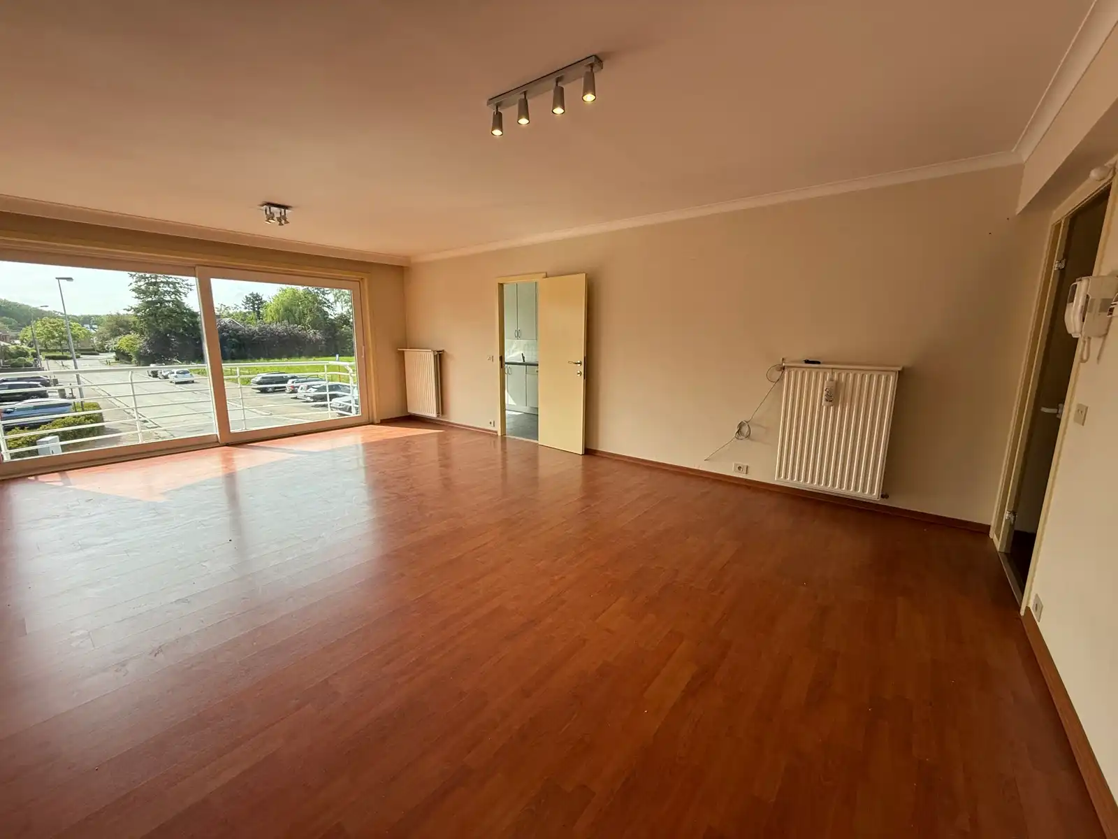 3 slaapkamer appartement met een garage aan station van Beernem foto 9