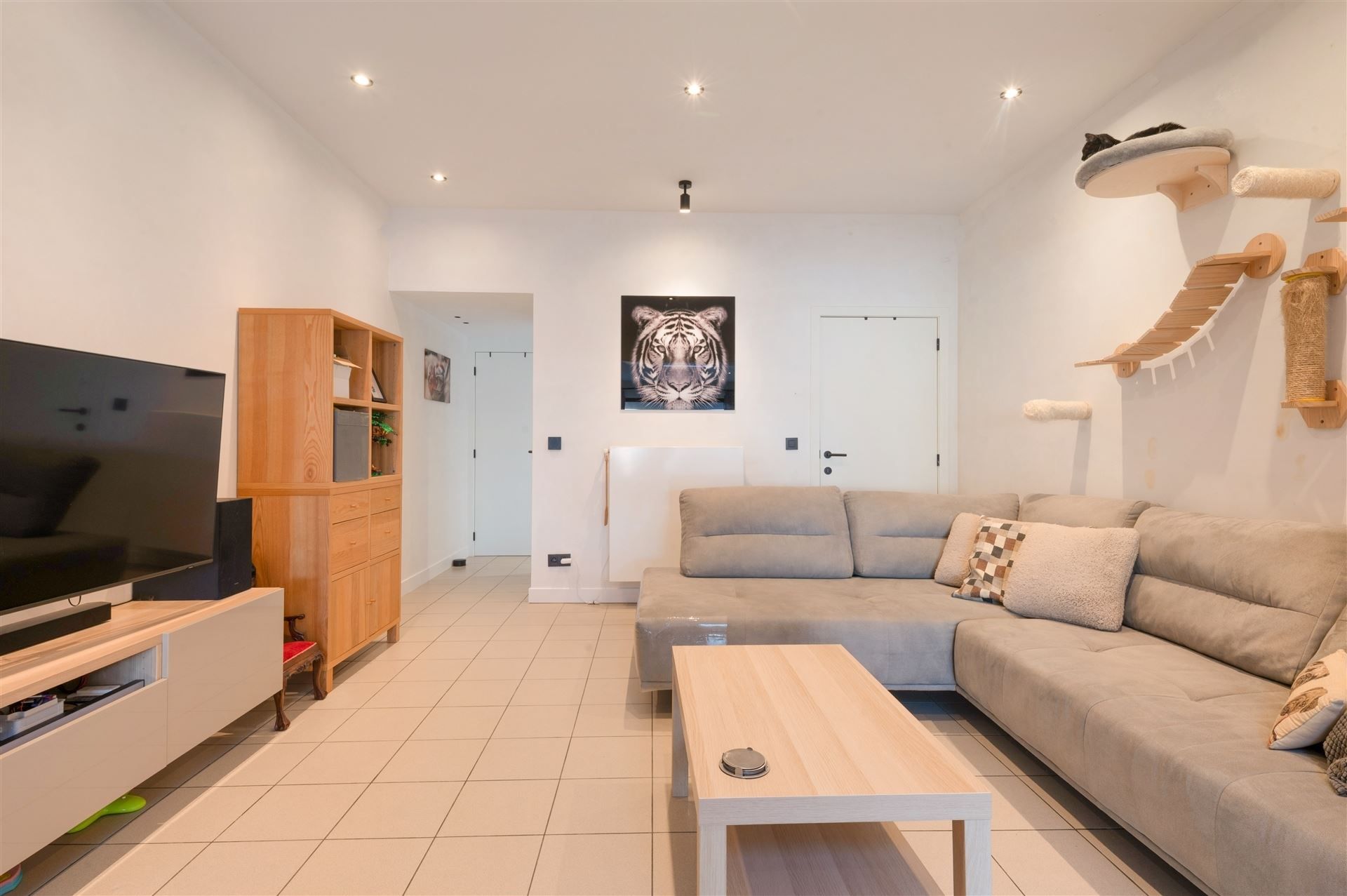 Instapklare rijwoning mét tuin foto 3