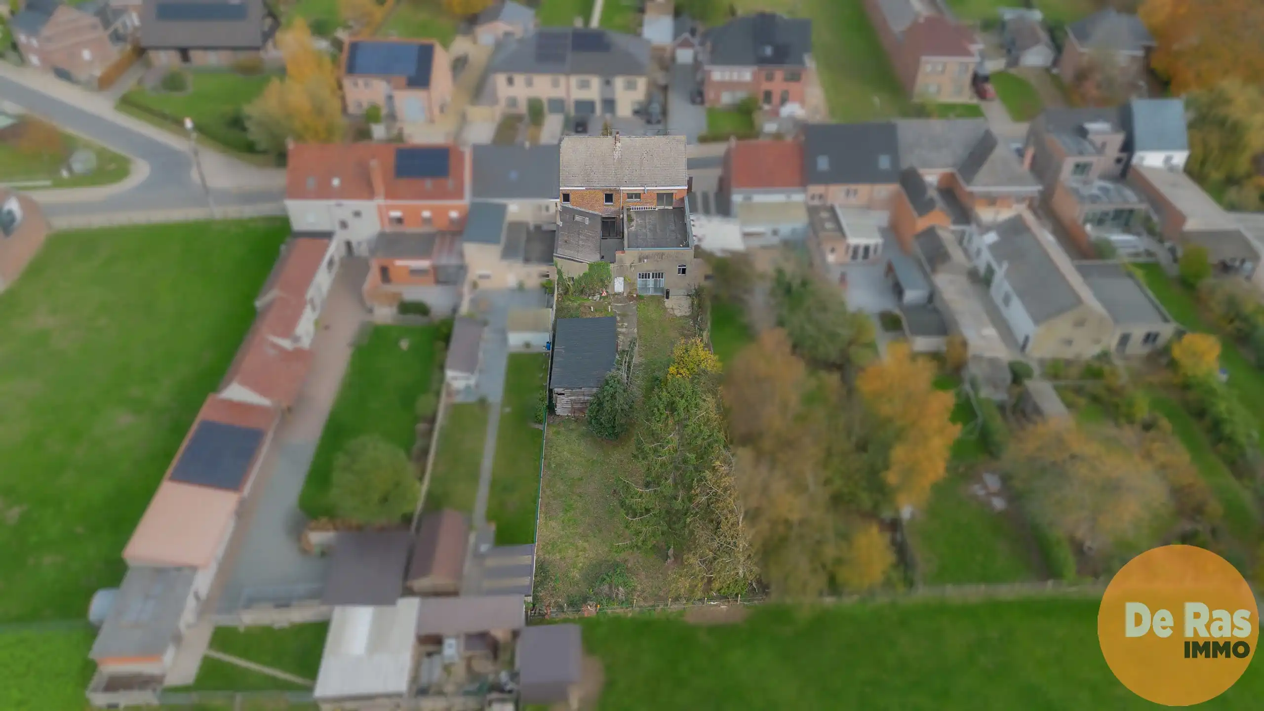 ZONNEGEM – Solide renovatiewoning met atelier/werkplaats  foto 16