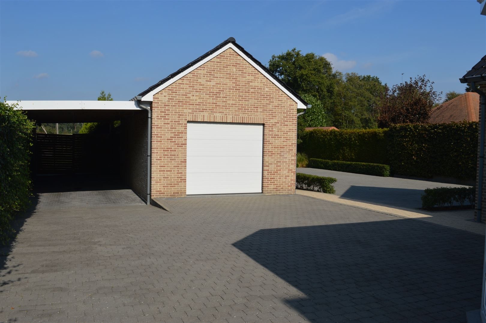TE HUUR: vrijstaande woning met 4 slaapkamers gelegen te Houthalen-Helchteren! foto 22
