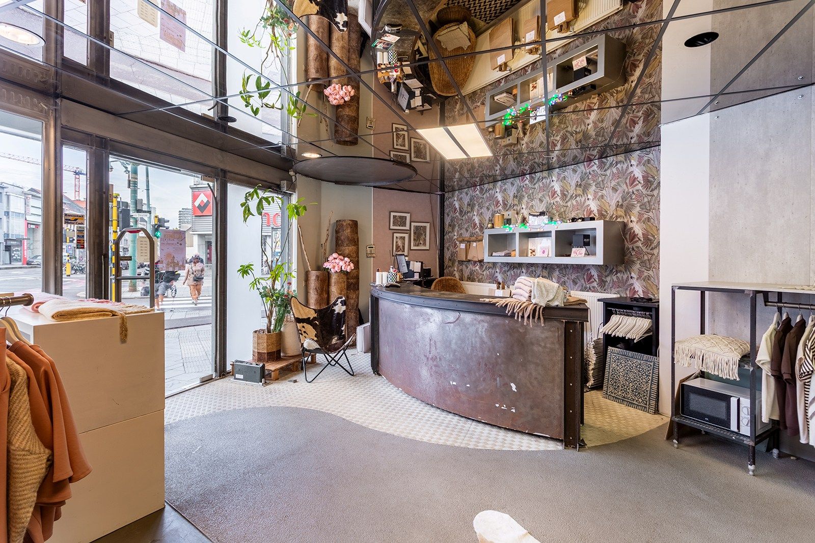 Winkelpand op toplocatie foto 2