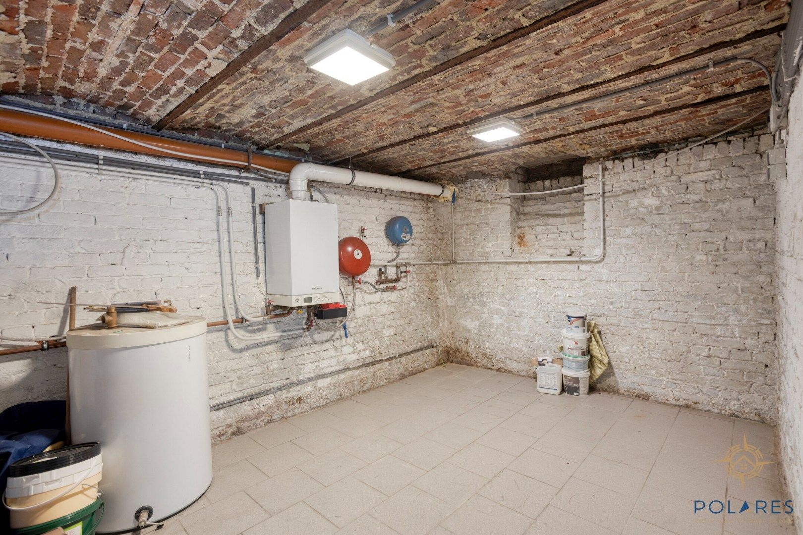 Goed gelegen, te renoveren rijwoning in centrum Hoegaarden foto 22