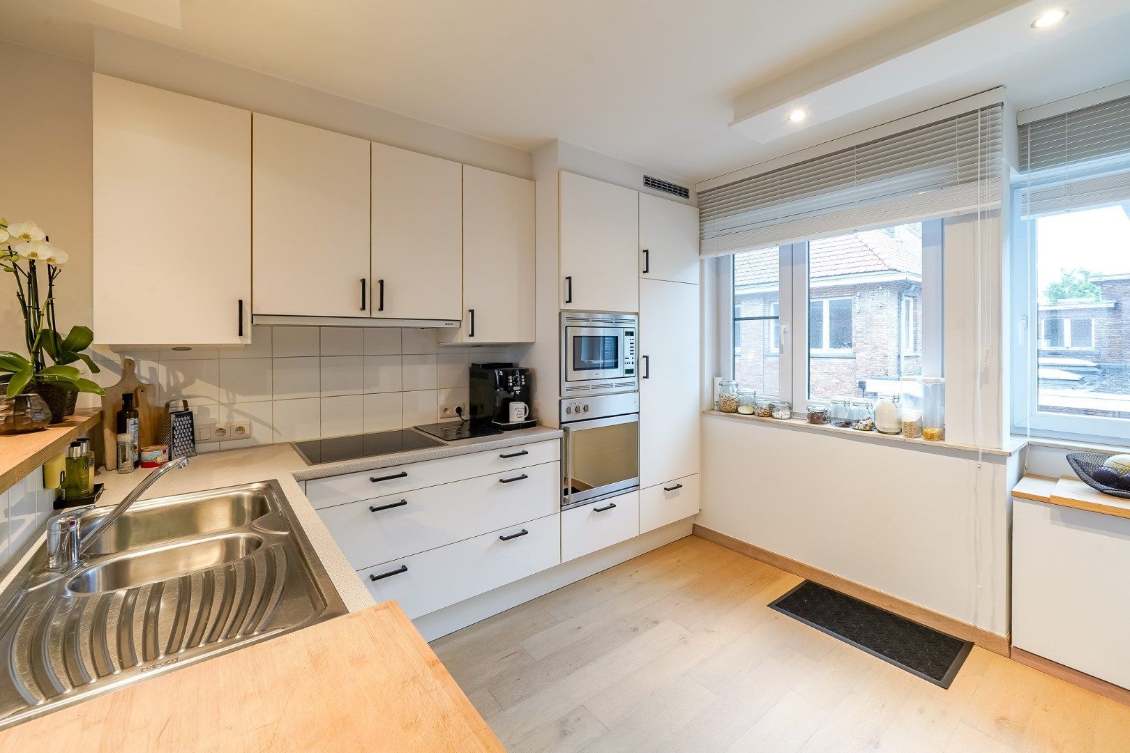 Instapklaar duplexappartement met zongericht terras en mogelijkheid tot garage foto 8