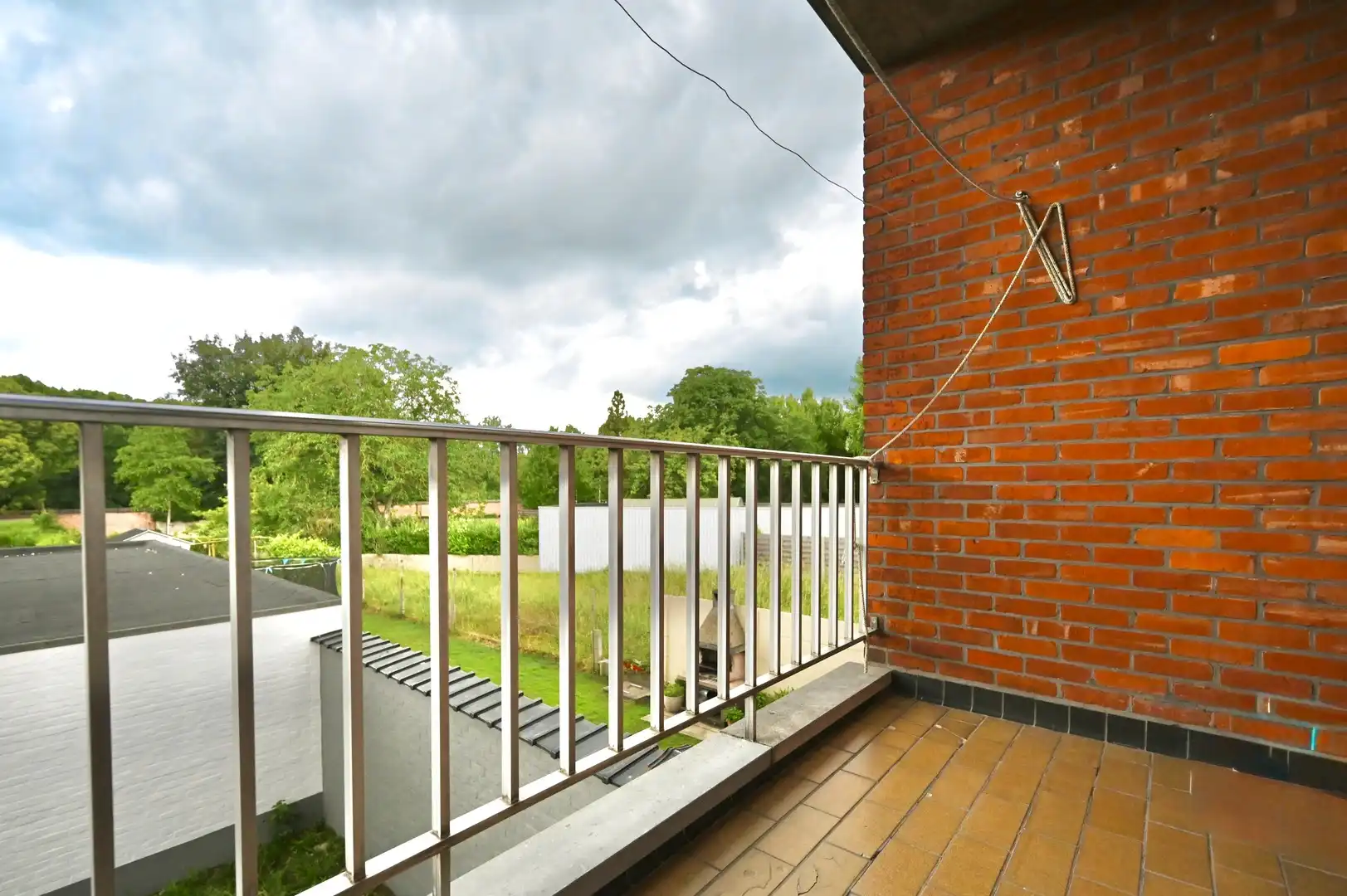 Ruim en lichtrijk appartement - beschikbaar vanaf 1/8 foto 4