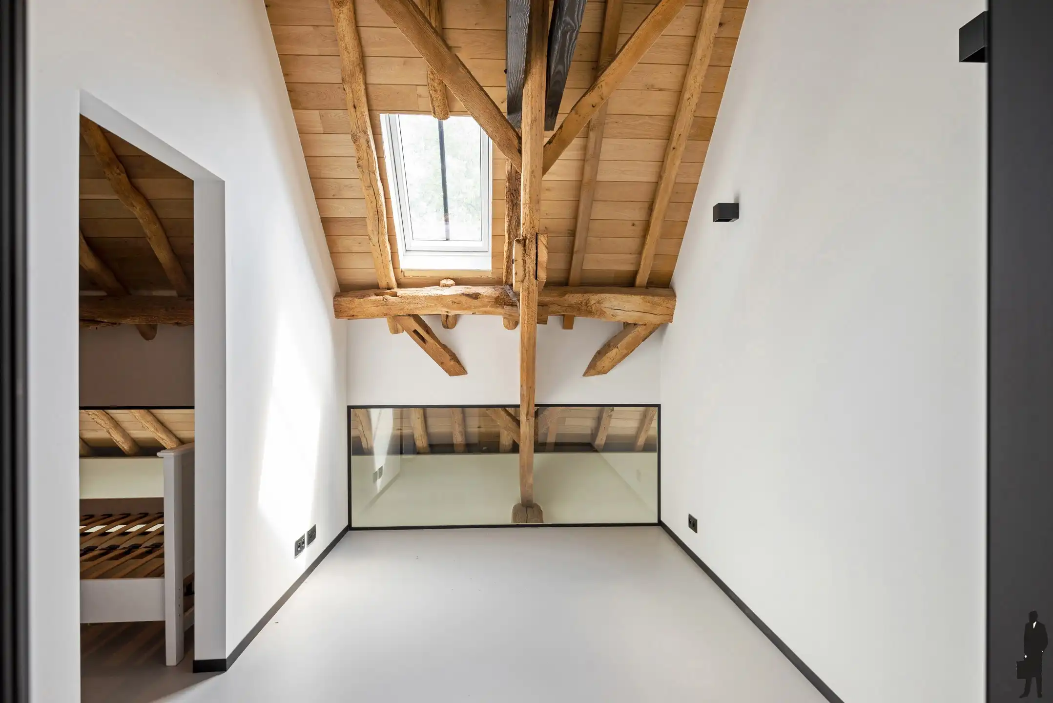 Gerenoveerde BEN hoeve in agrarisch beschermd gebied te Hove foto 24